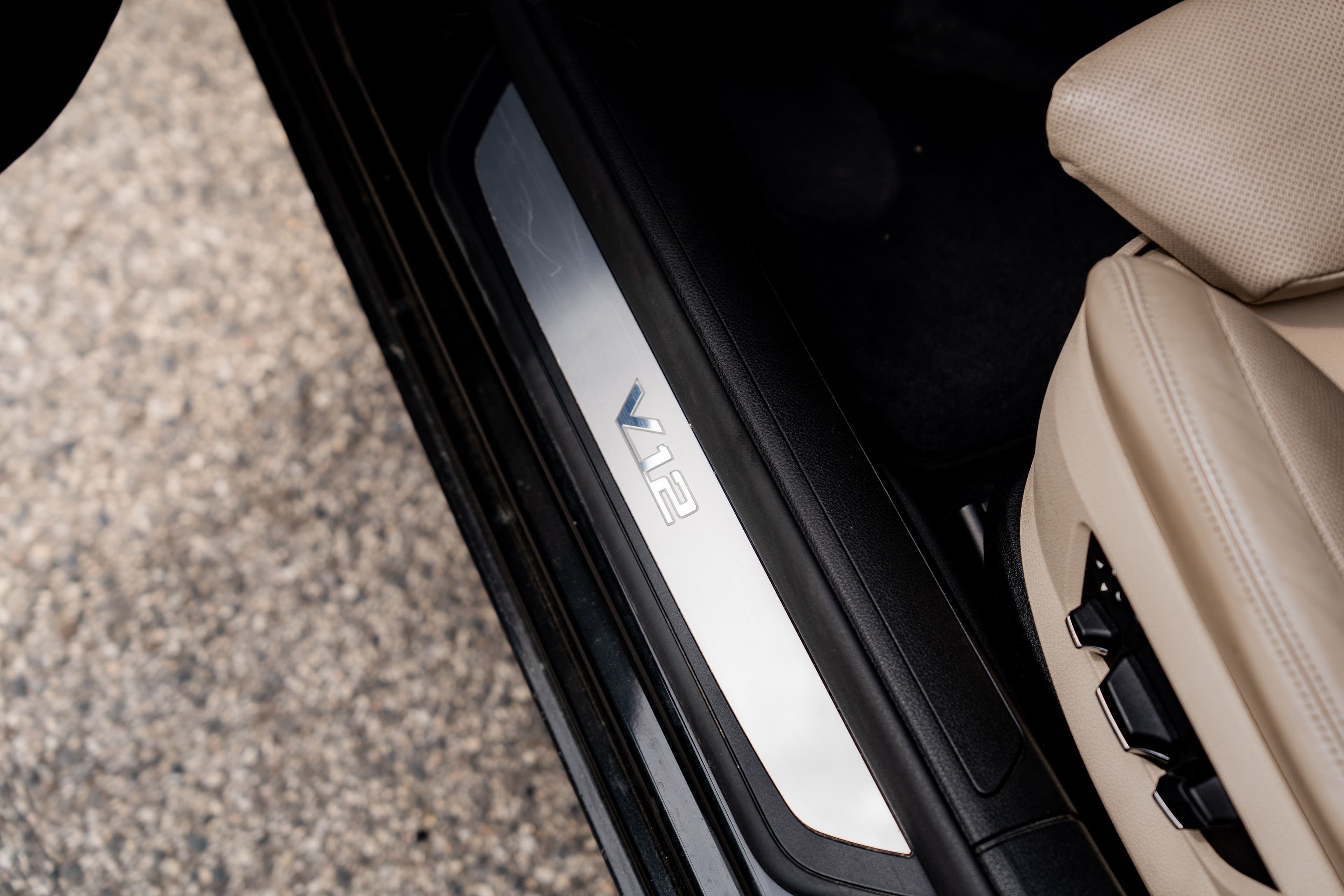 BMW Seria 7 zdjęcie 25