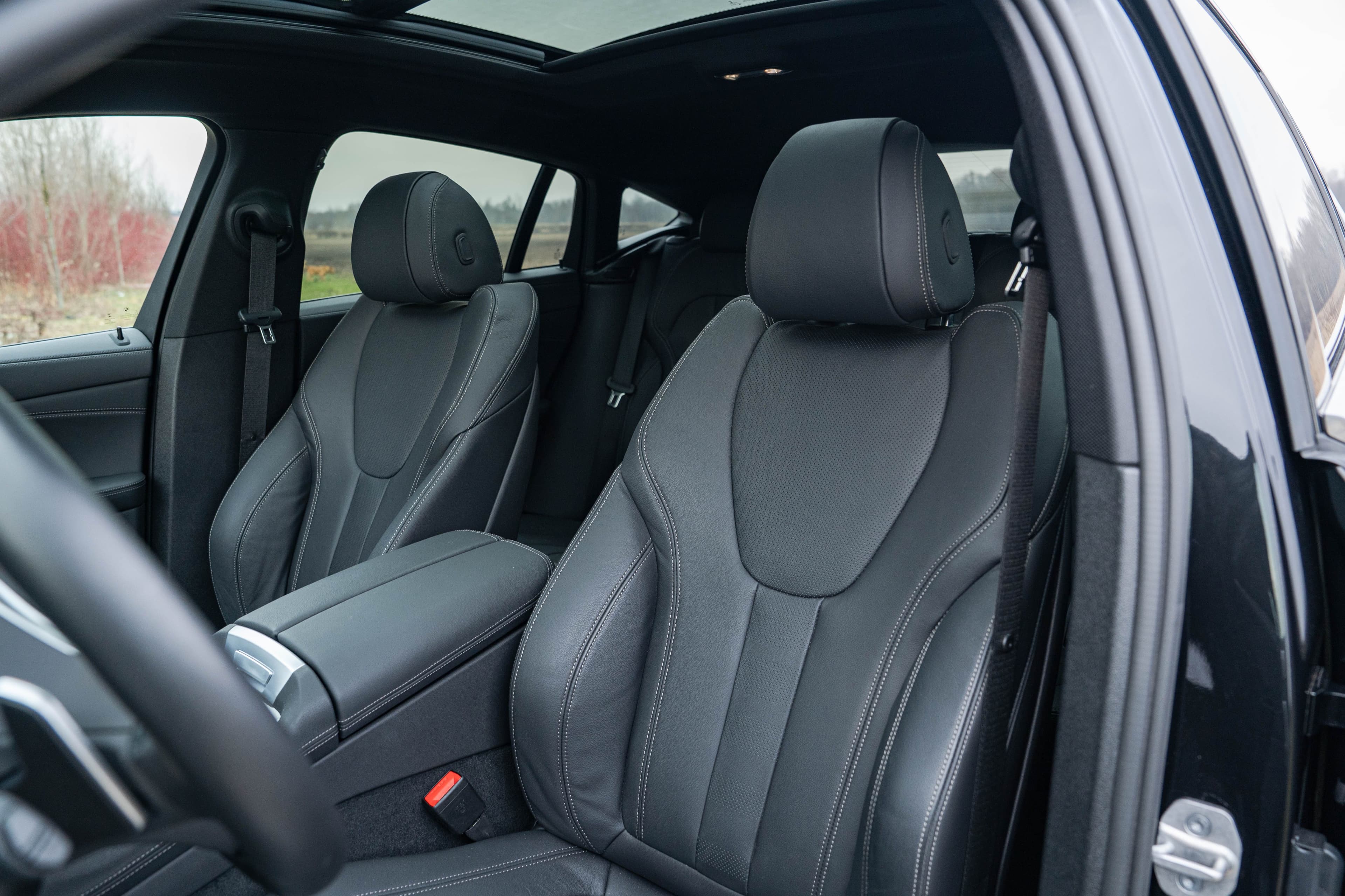 BMW X6 zdjęcie 27