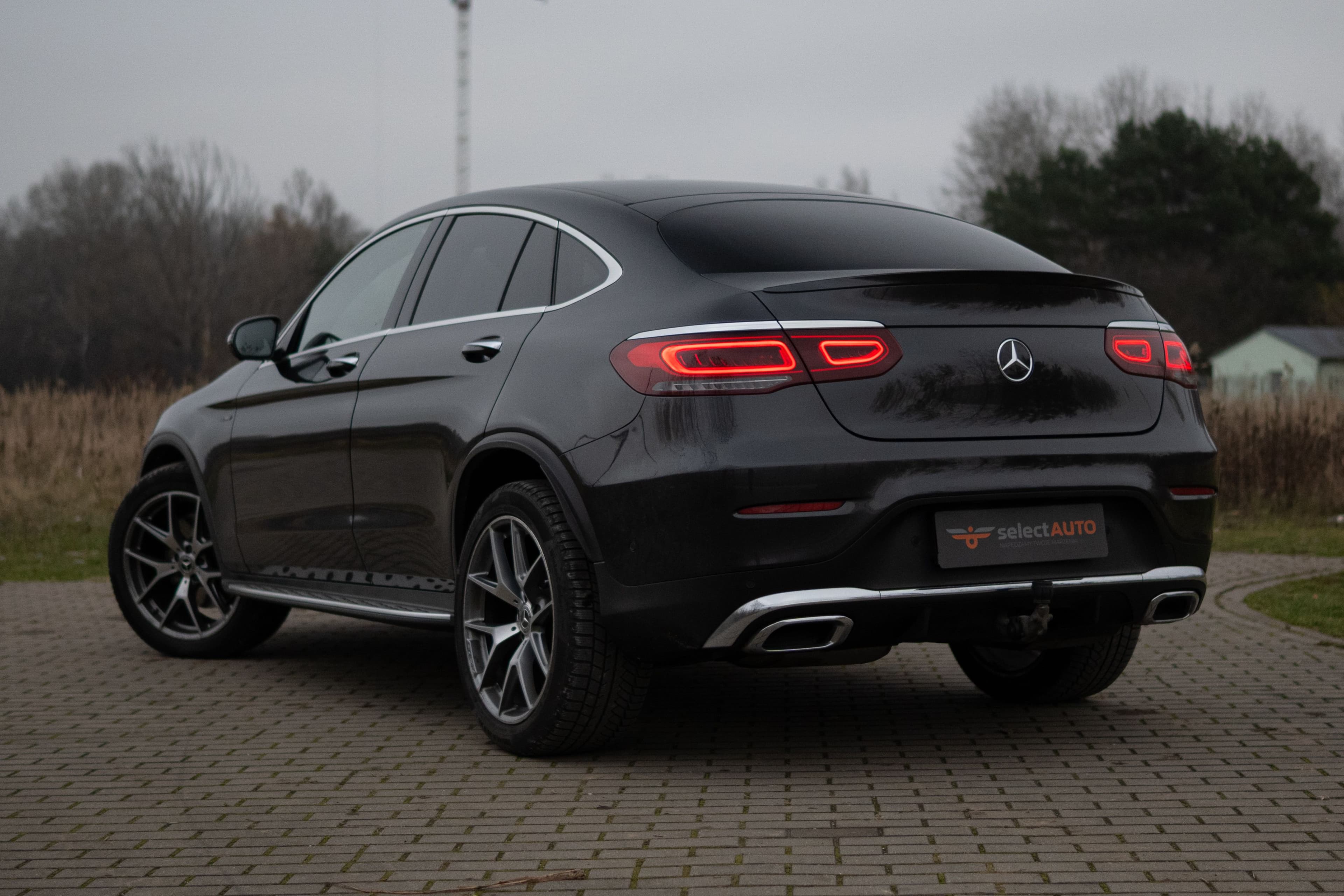 Mercedes-Benz GLC zdjęcie 4