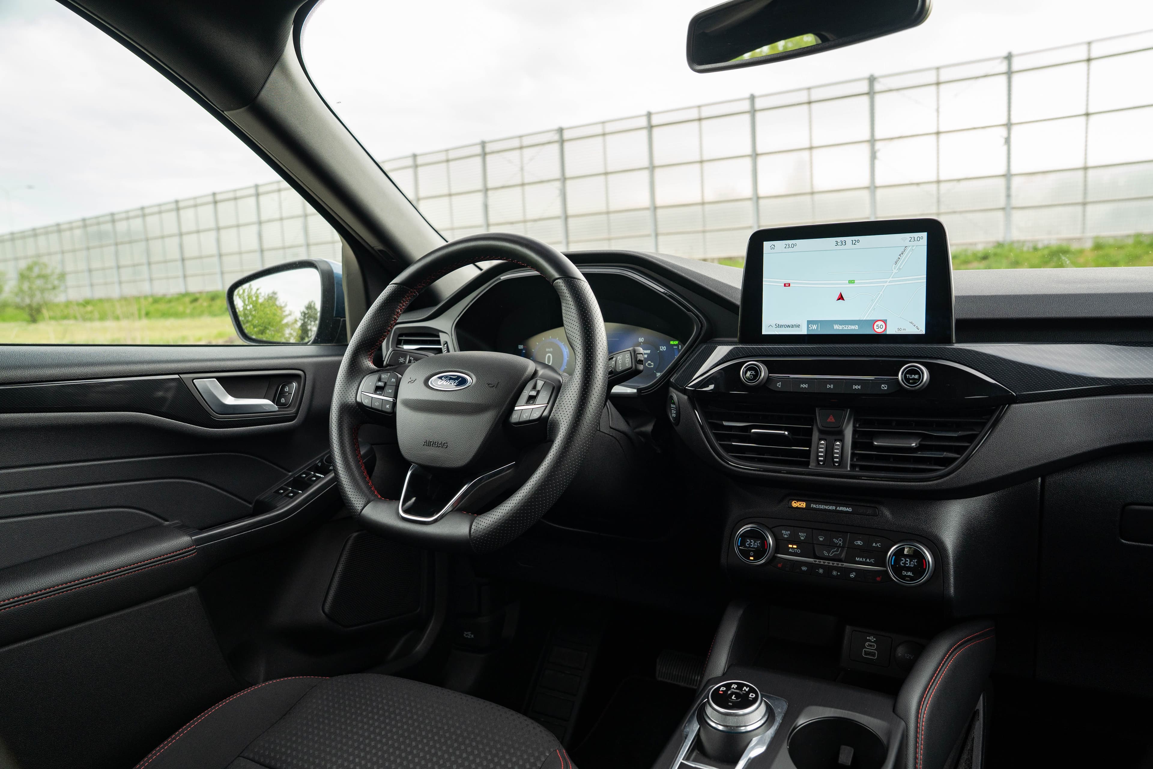 Ford Kuga zdjęcie 22