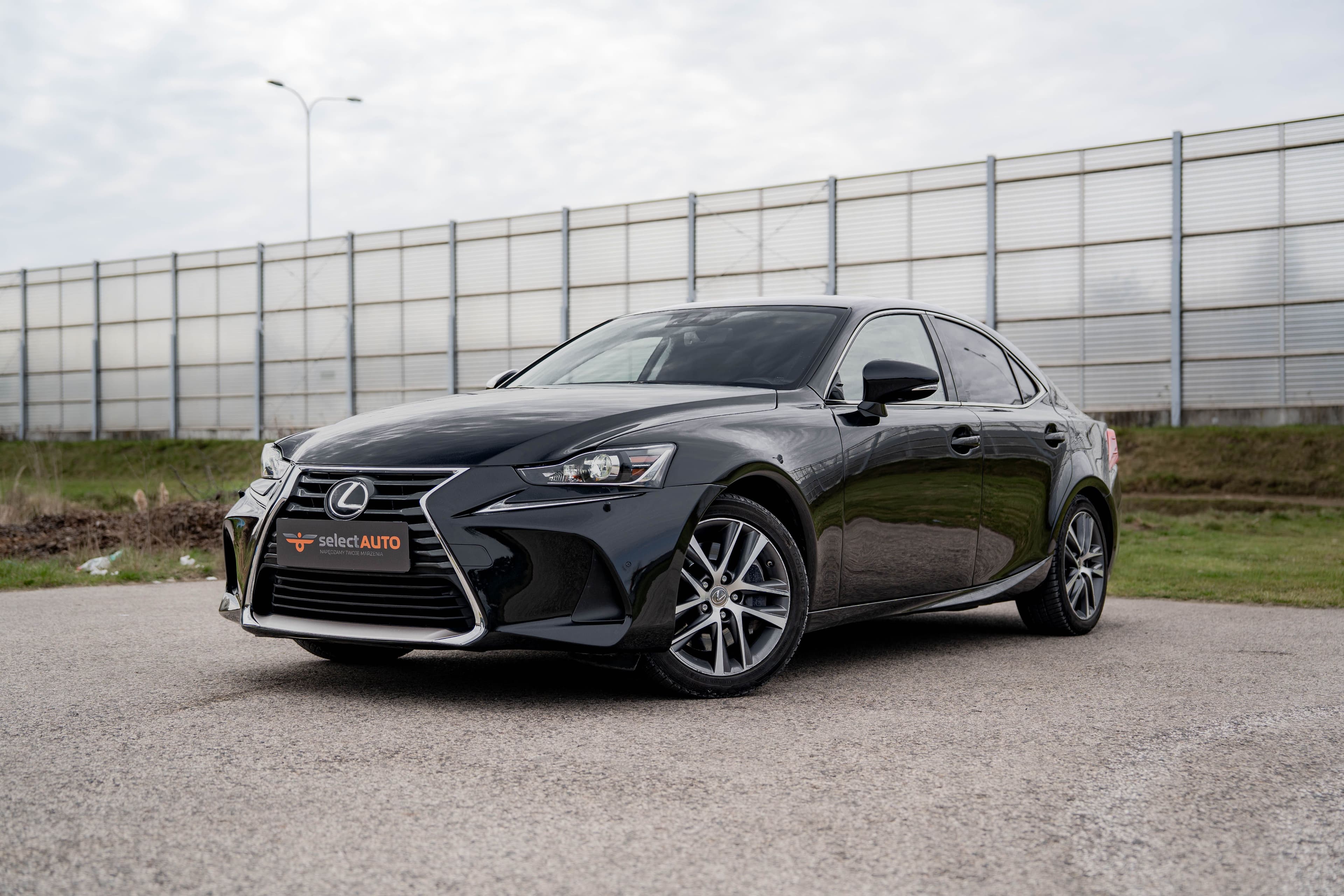 Lexus IS zdjęcie 1