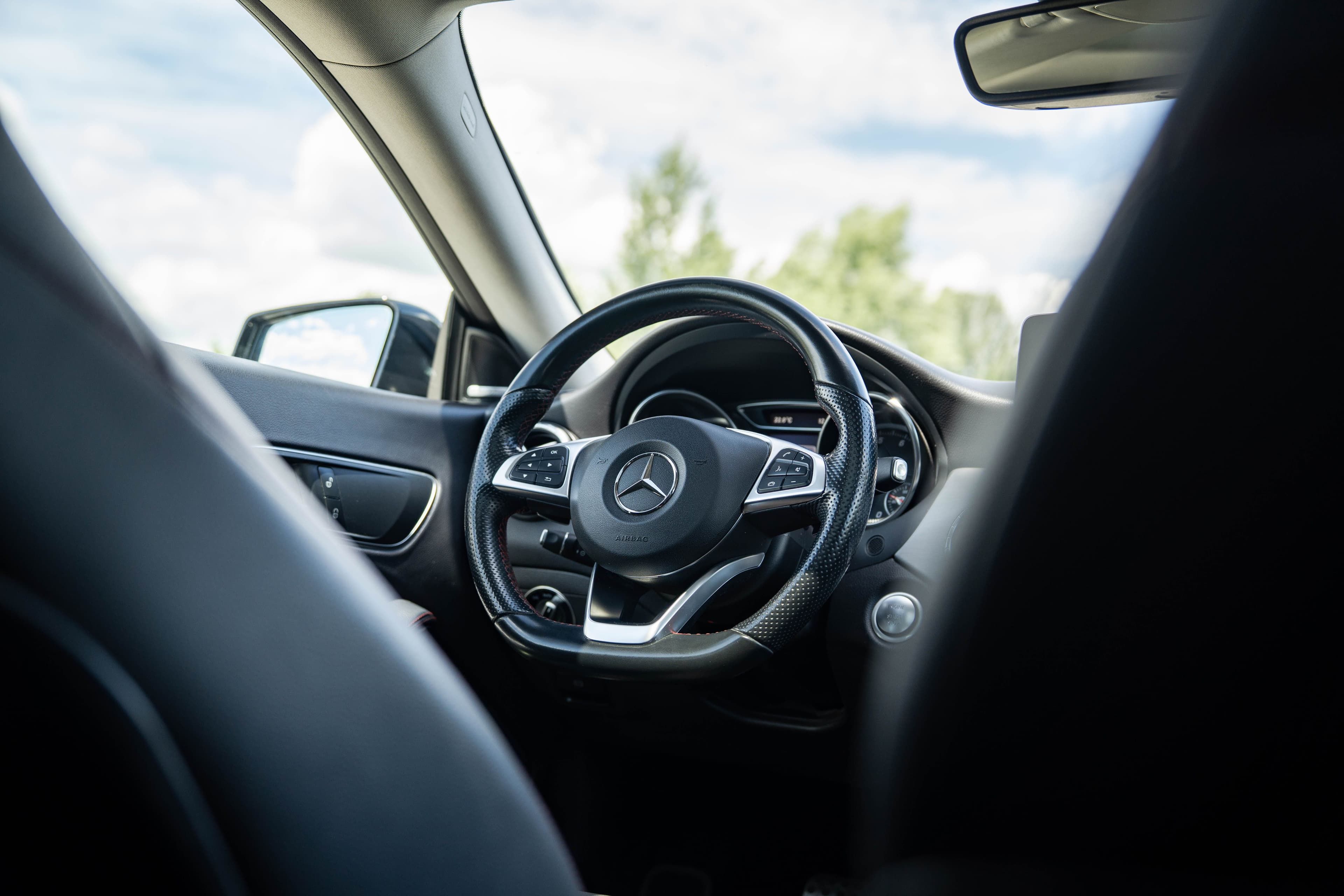 Mercedes-Benz CLA zdjęcie 19