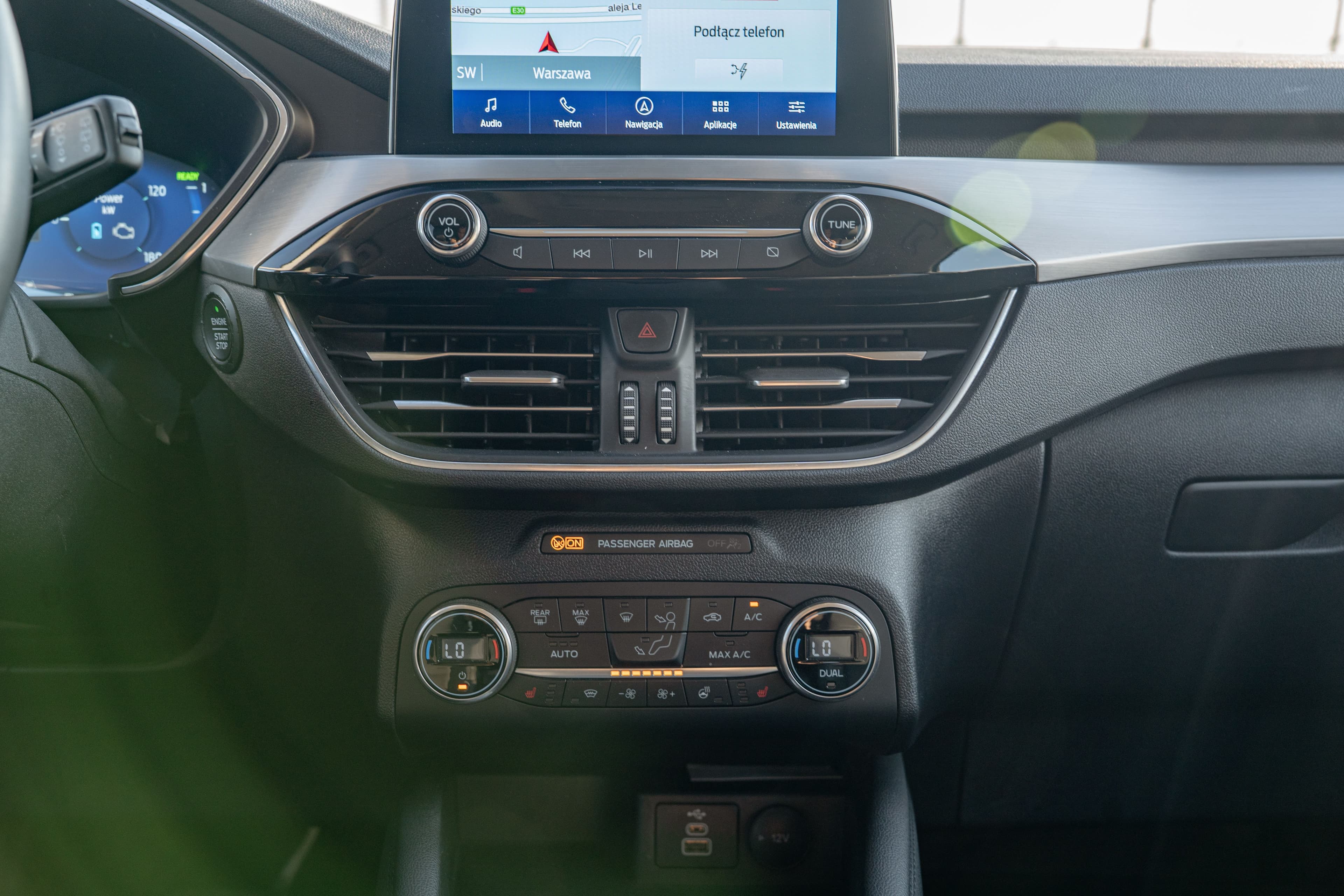 Ford Kuga zdjęcie 21