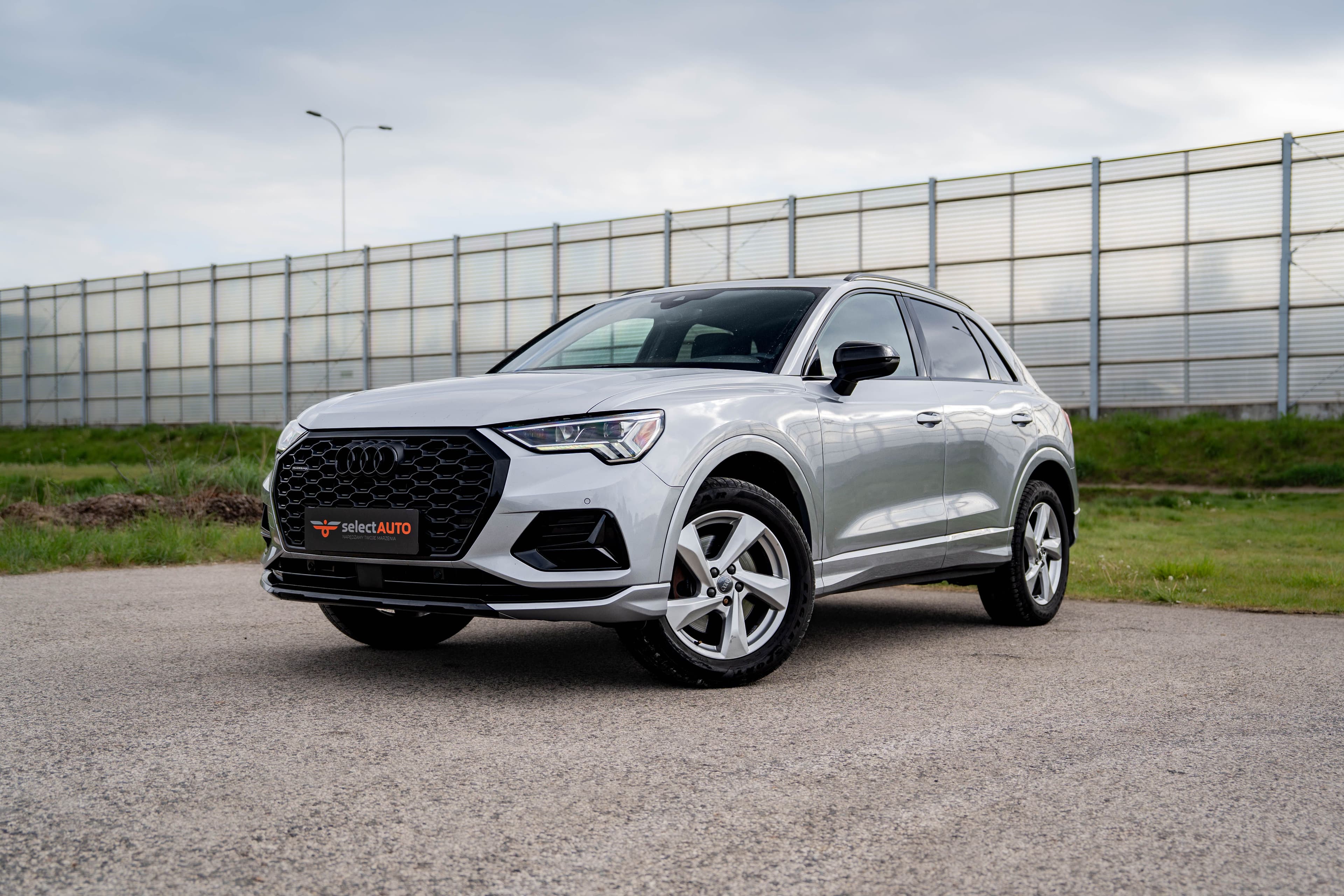 Audi Q3 zdjęcie 1