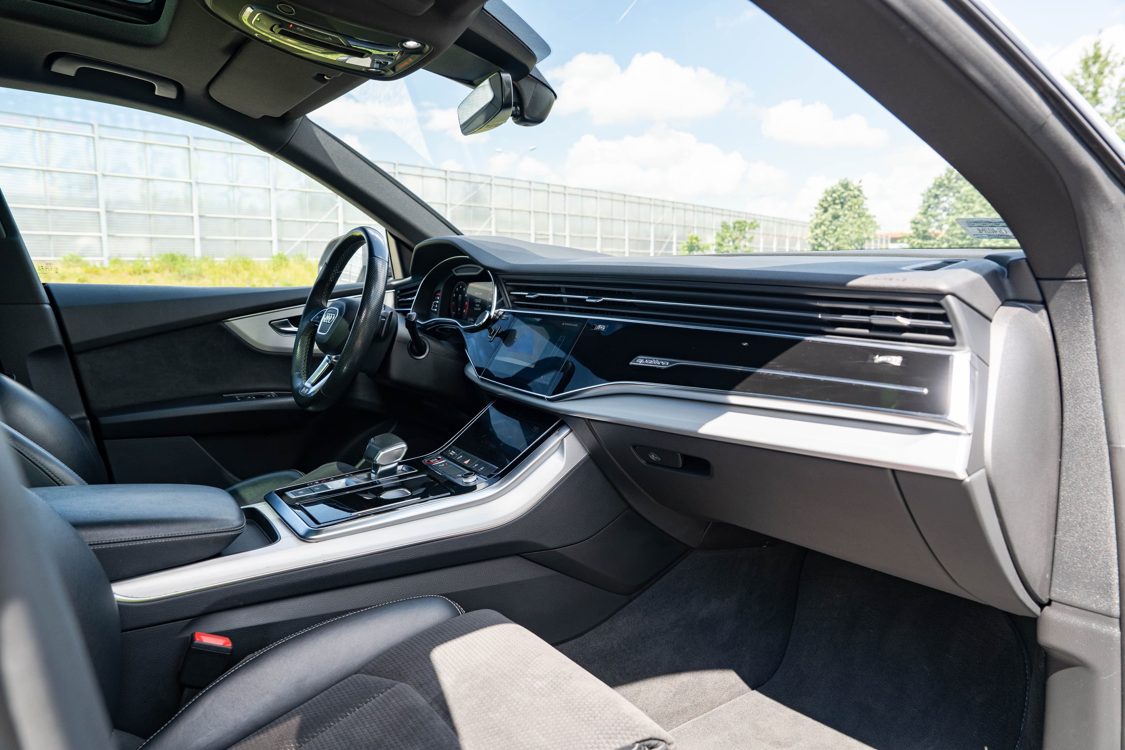 Audi SQ8 zdjęcie 20