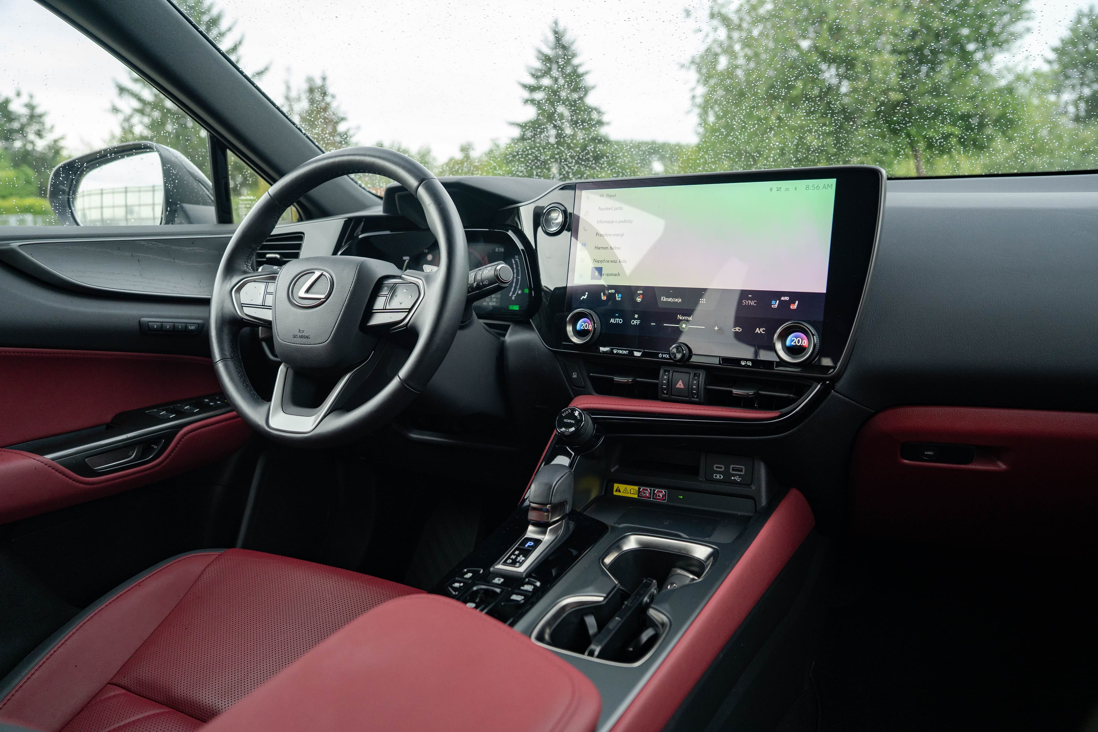 Lexus NX zdjęcie 20
