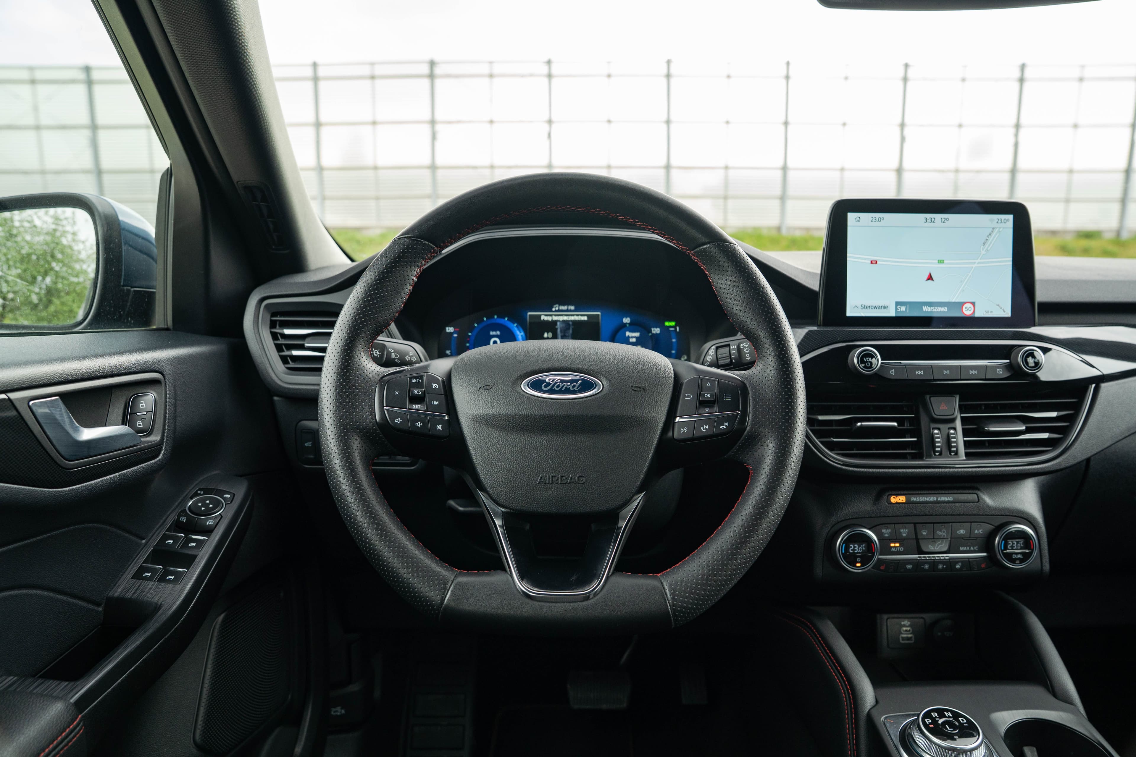 Ford Kuga zdjęcie 19