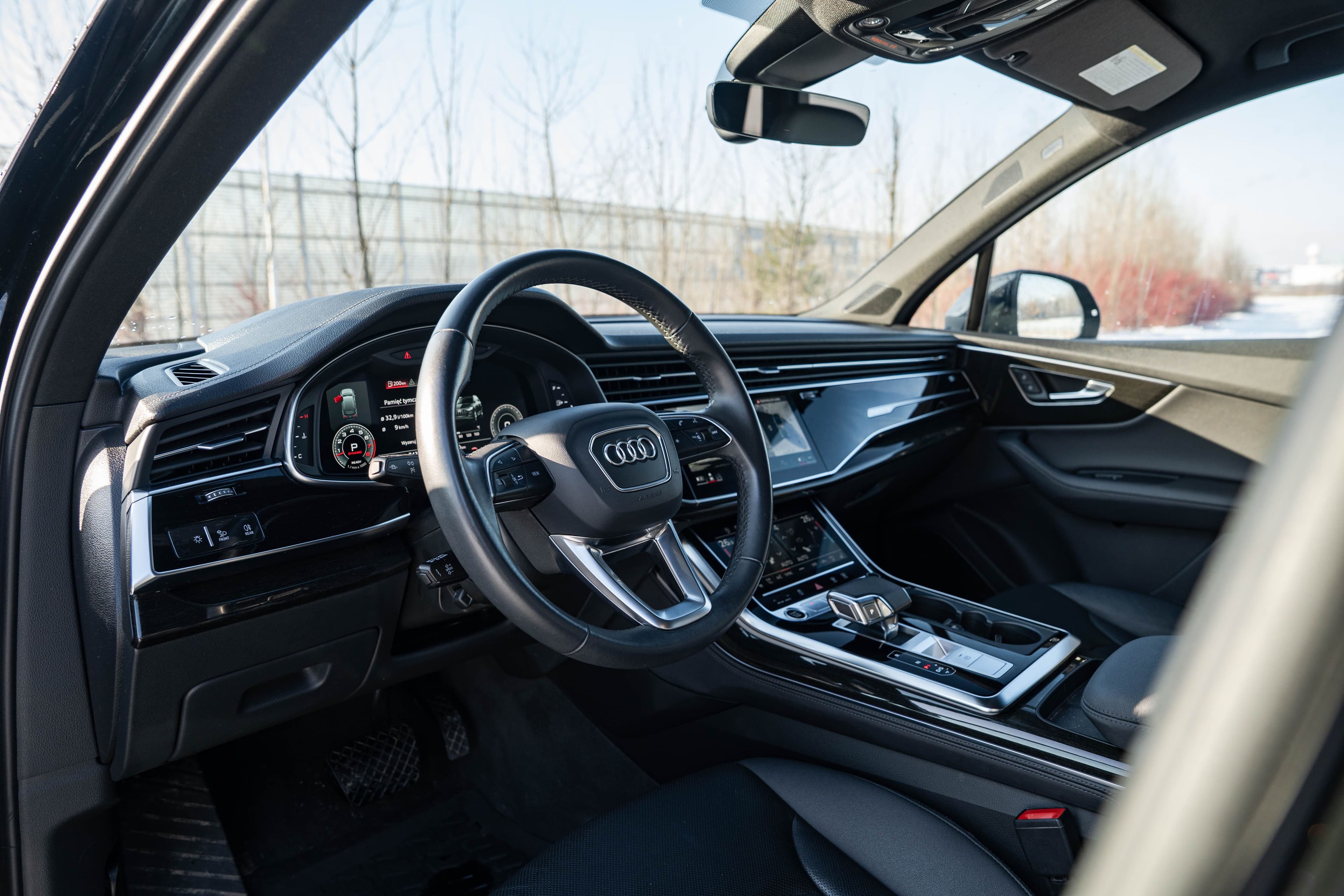 Audi Q7 zdjęcie 15