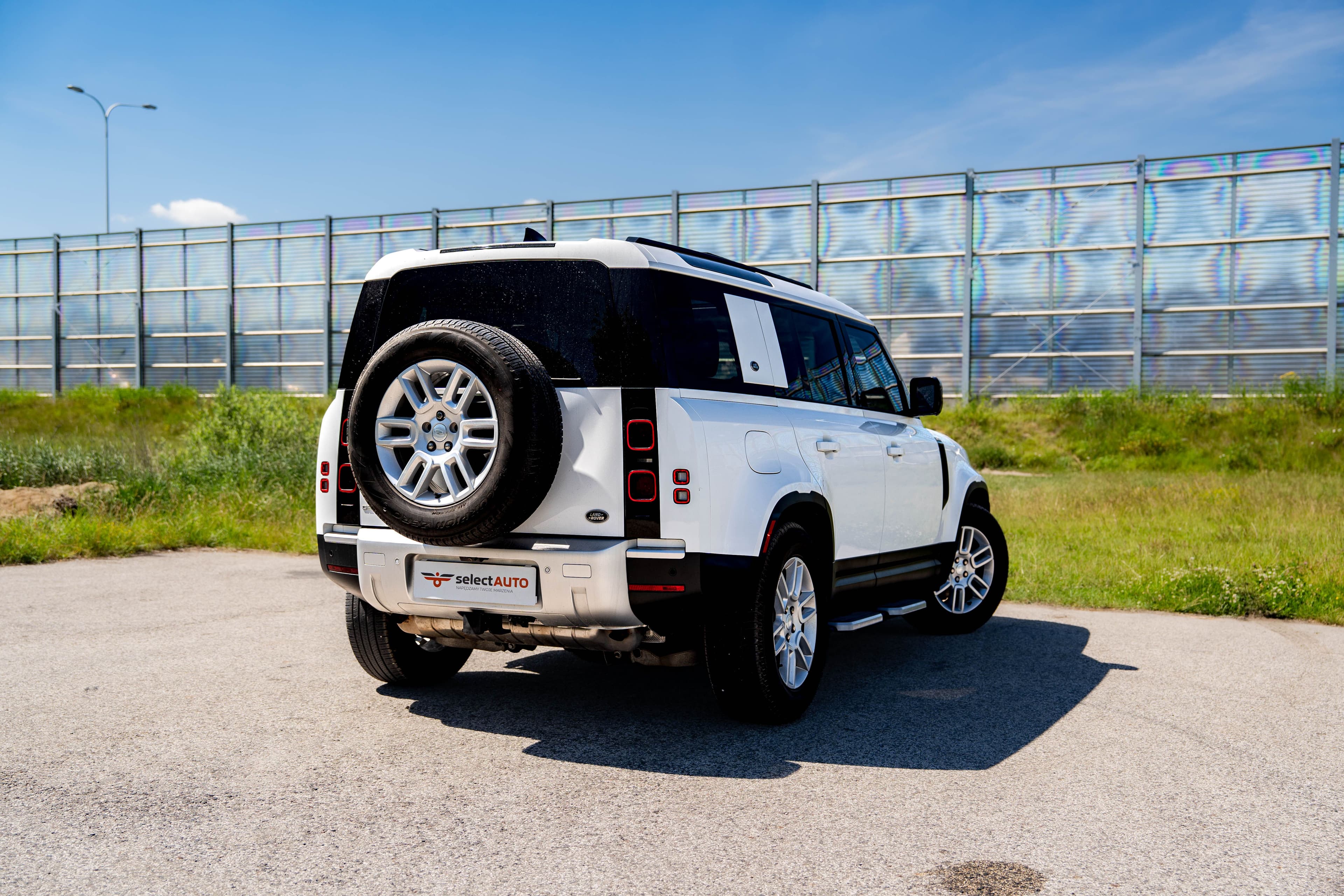 Land Rover Defender zdjęcie 6