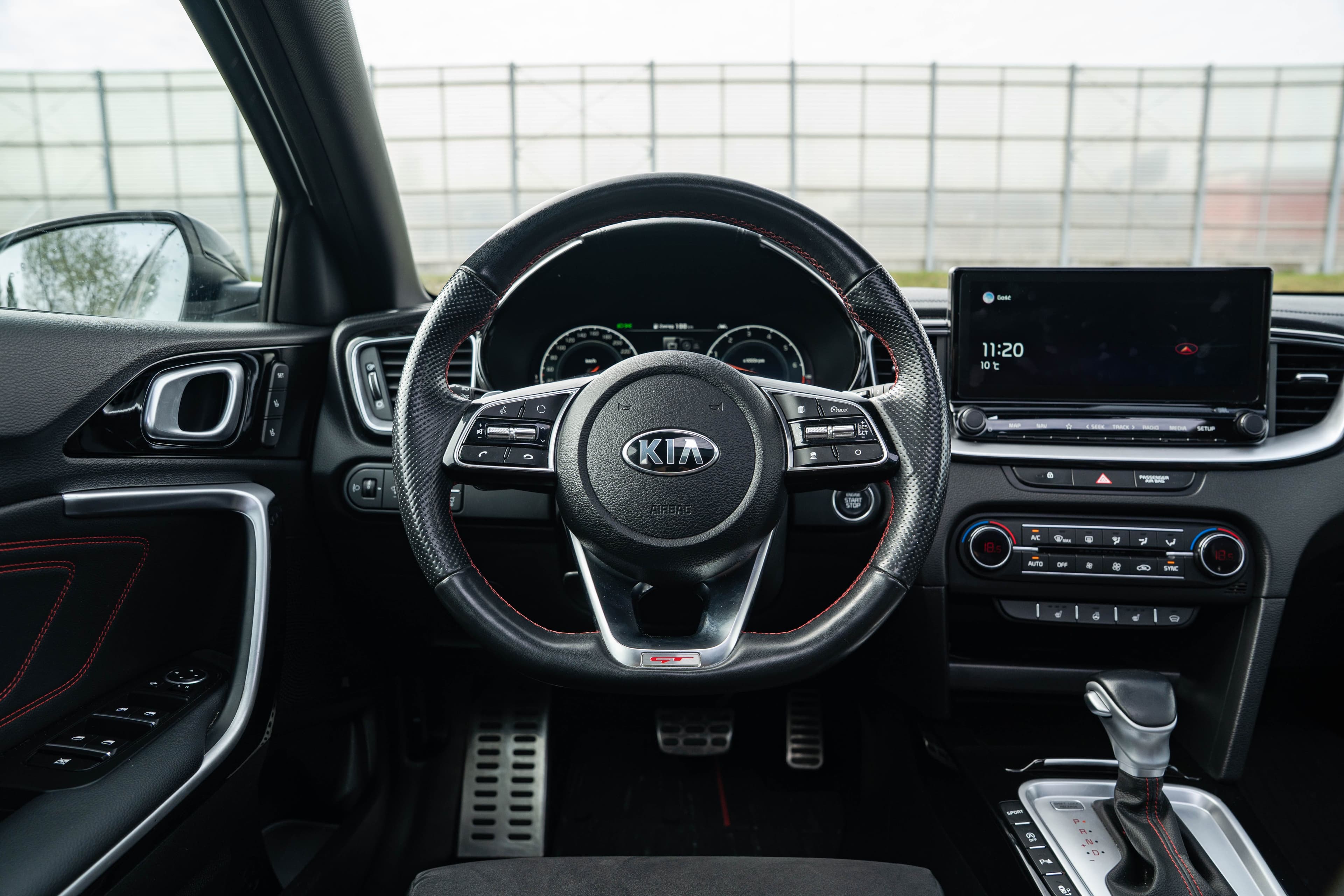 Kia Proceed zdjęcie 16