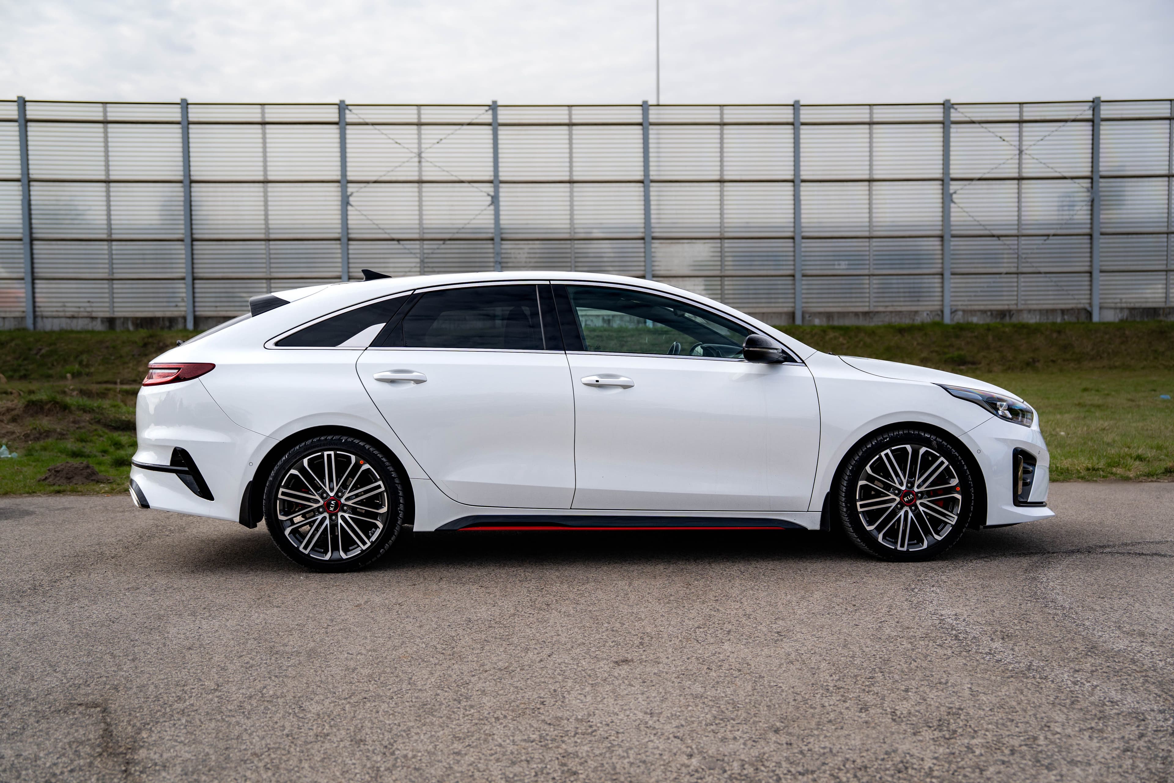 Kia Proceed zdjęcie 9