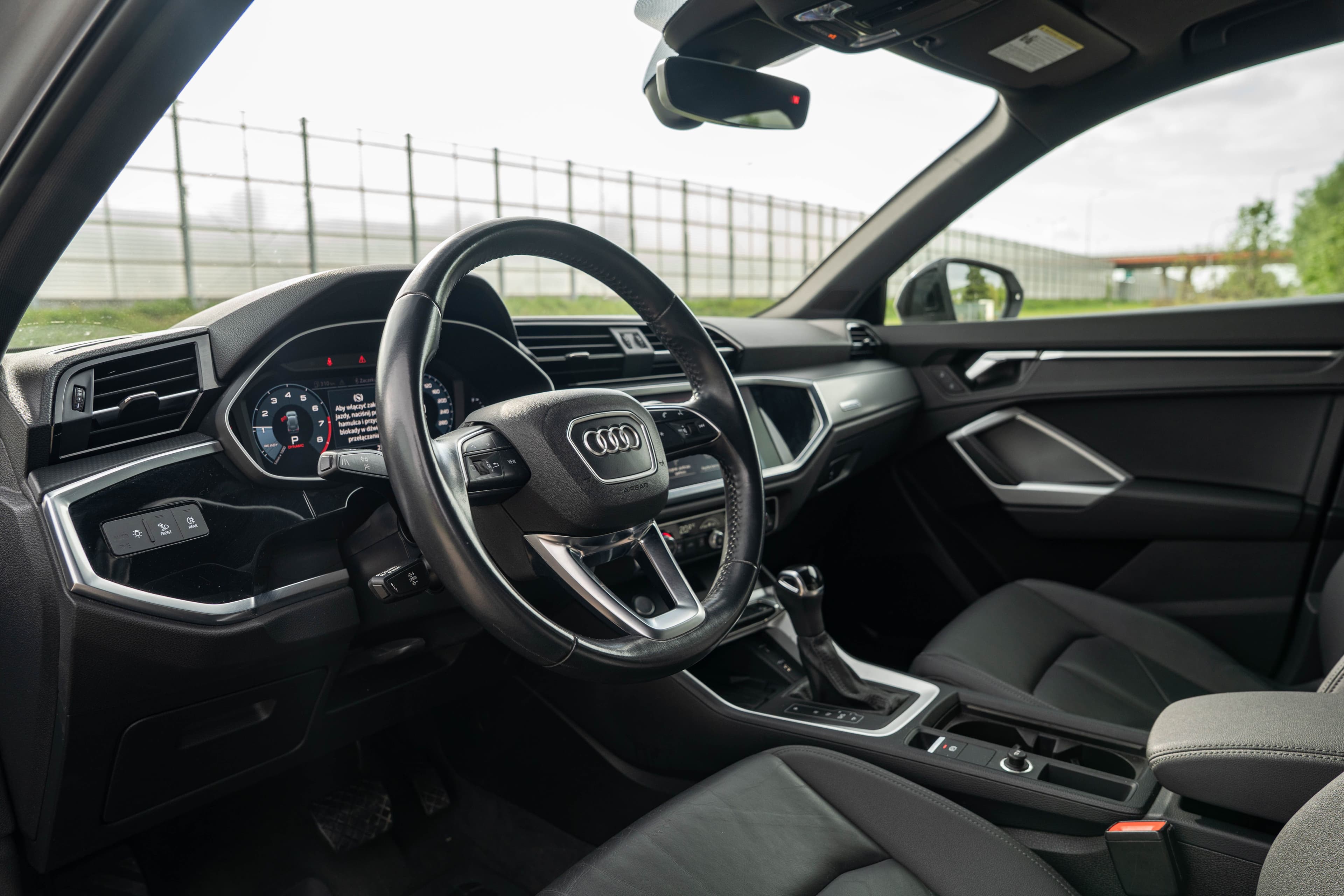 Audi Q3 zdjęcie 16