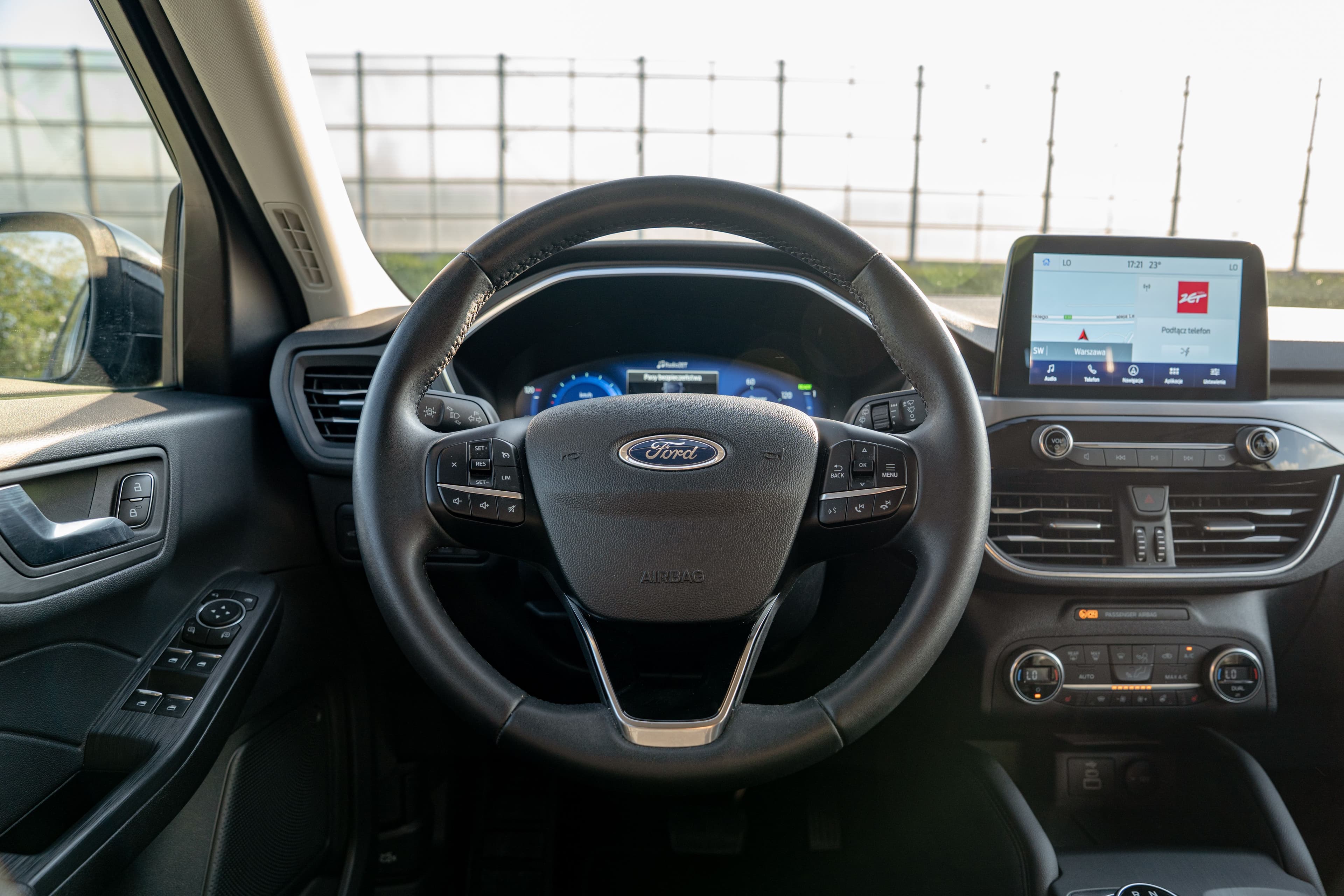 Ford Kuga zdjęcie 17