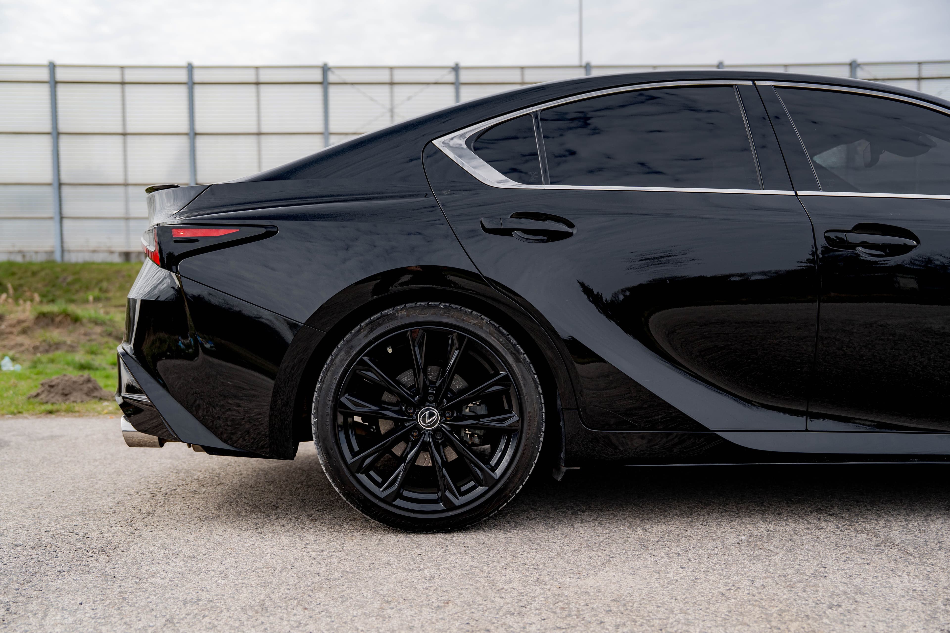 Lexus IS zdjęcie 7