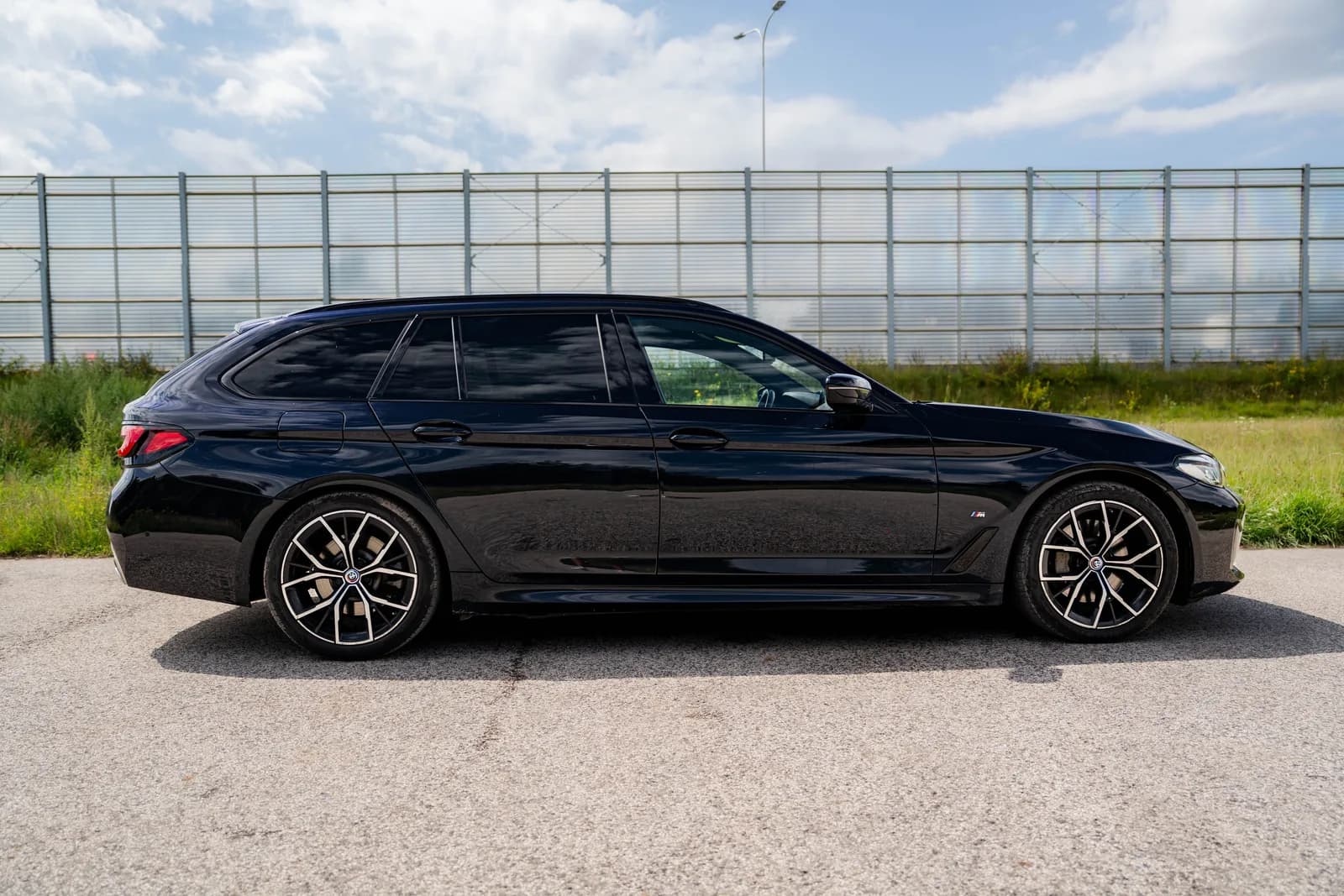 BMW Seria 5 zdjęcie 9