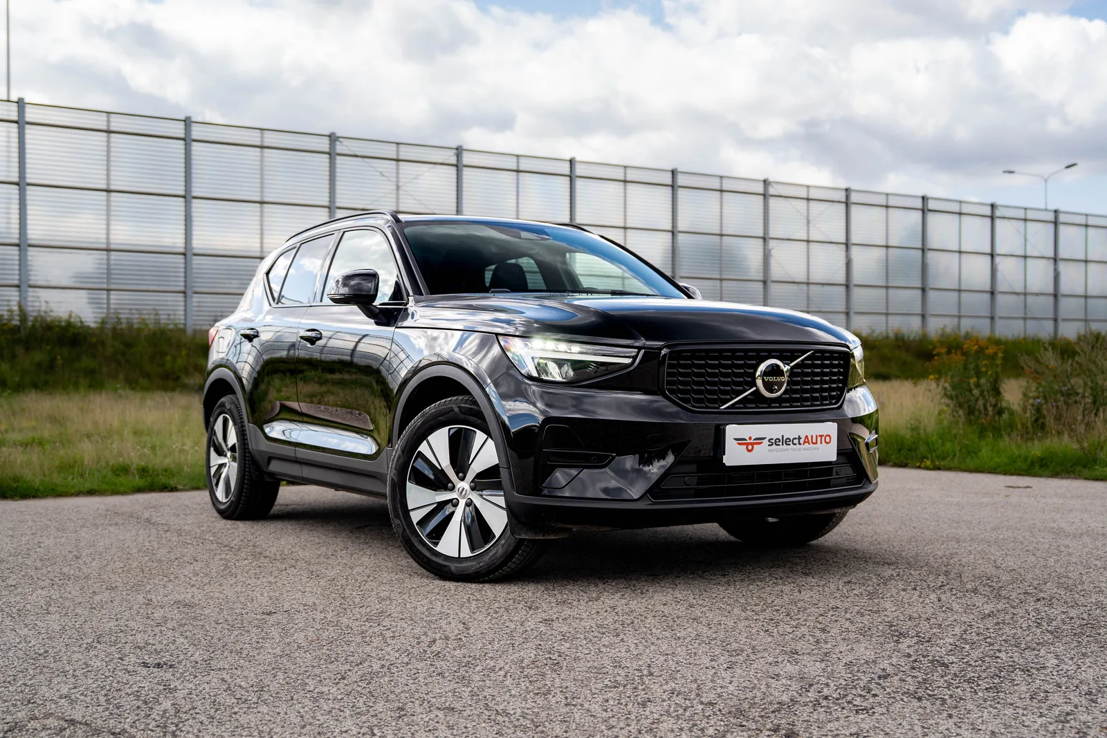 Volvo XC 40 (2022) — zdjęcie 3