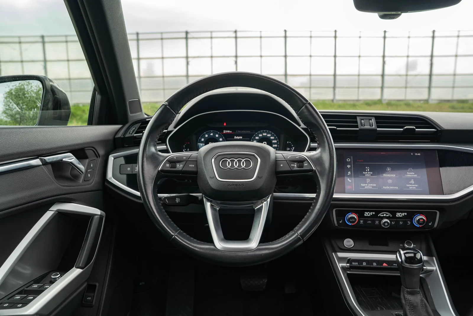 Audi Q3 zdjęcie 18