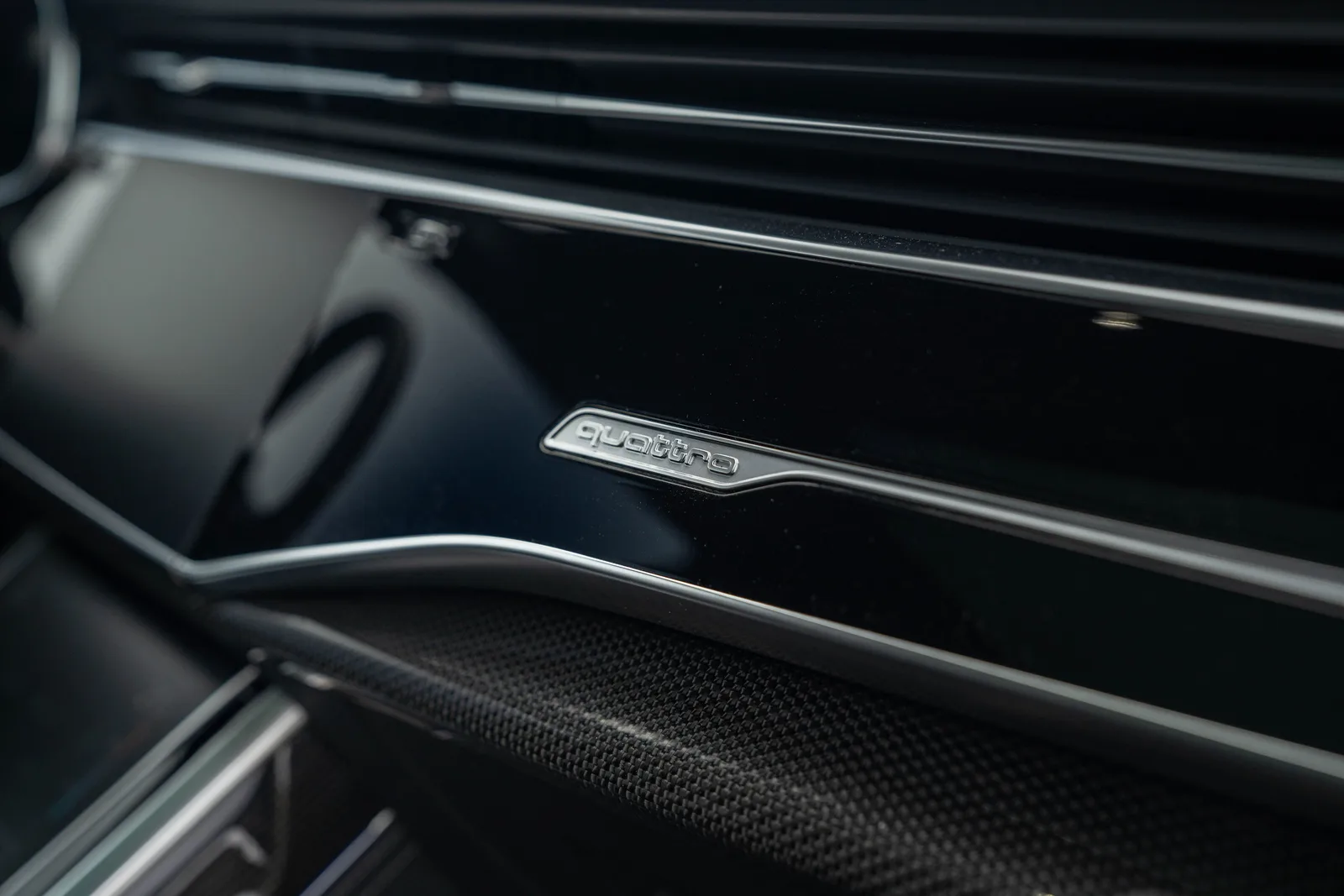 Audi SQ7 zdjęcie 31