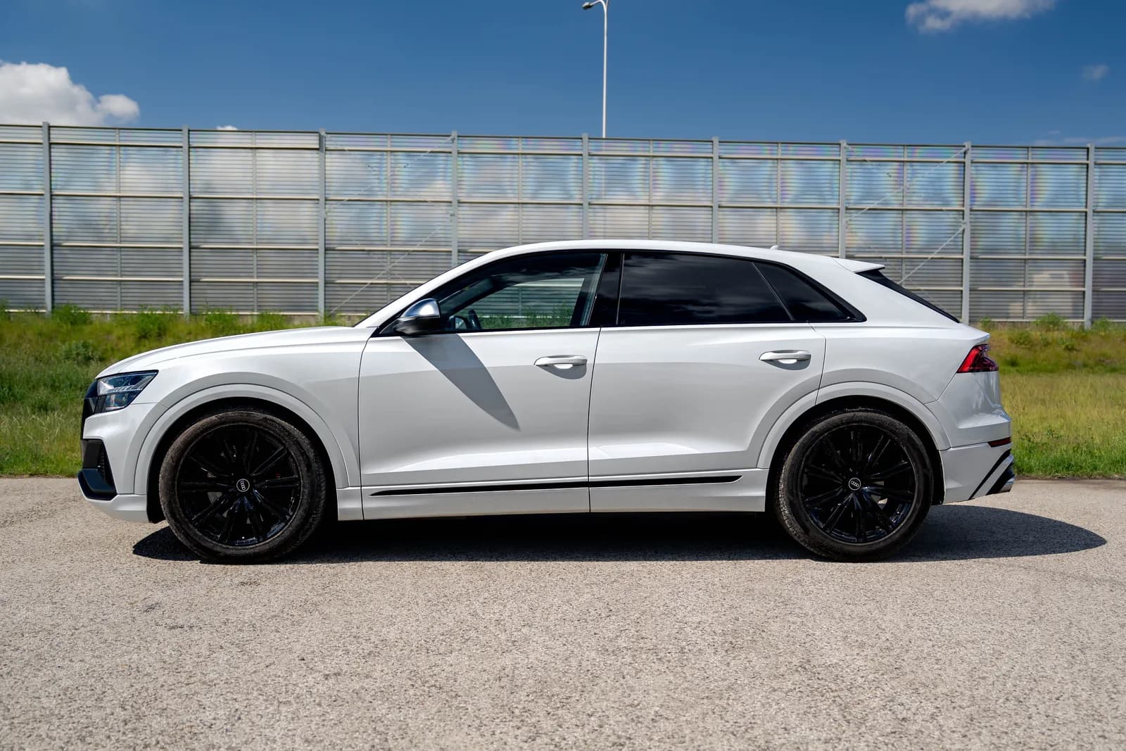 Audi SQ8 zdjęcie 10