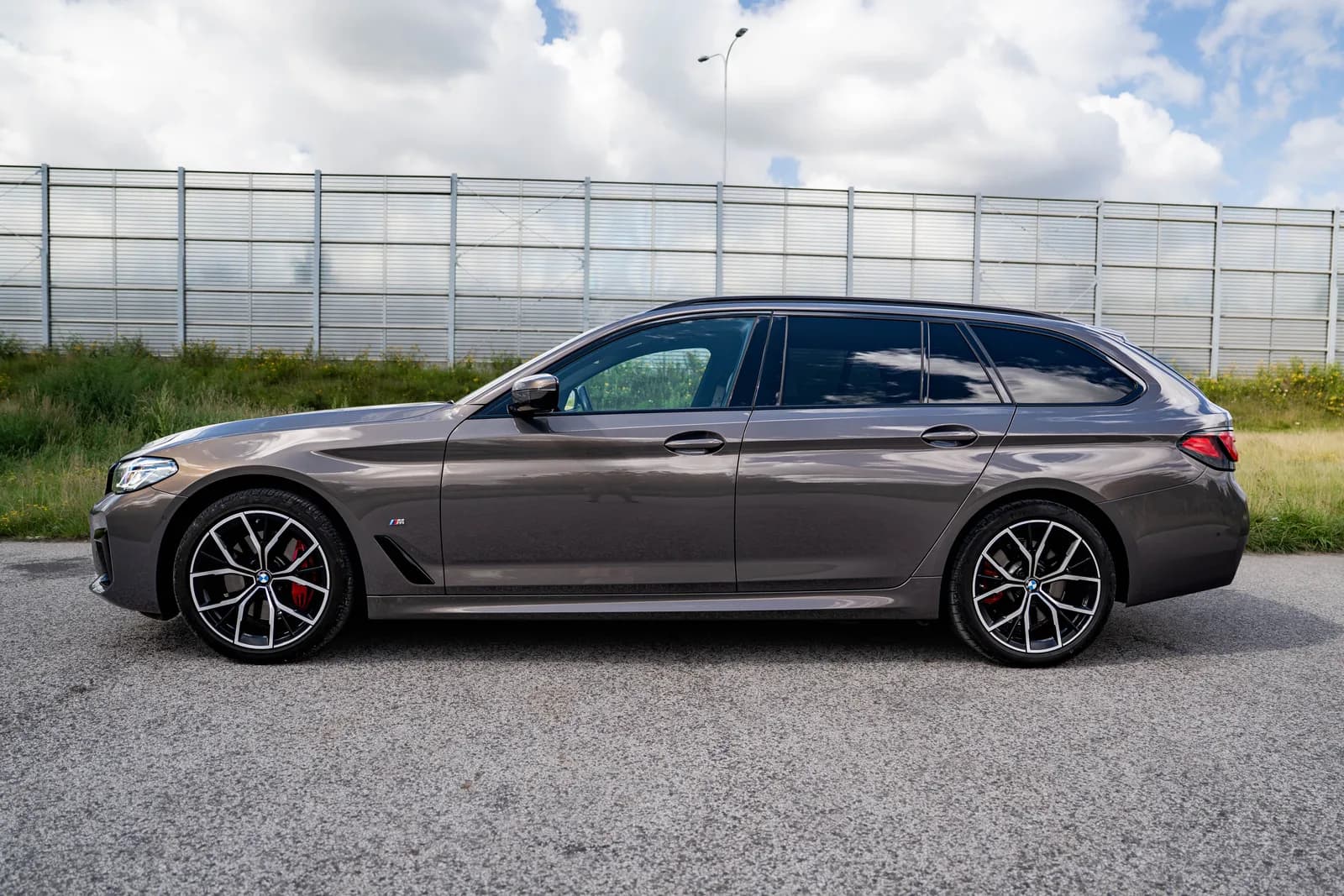 BMW Seria 5 zdjęcie 10