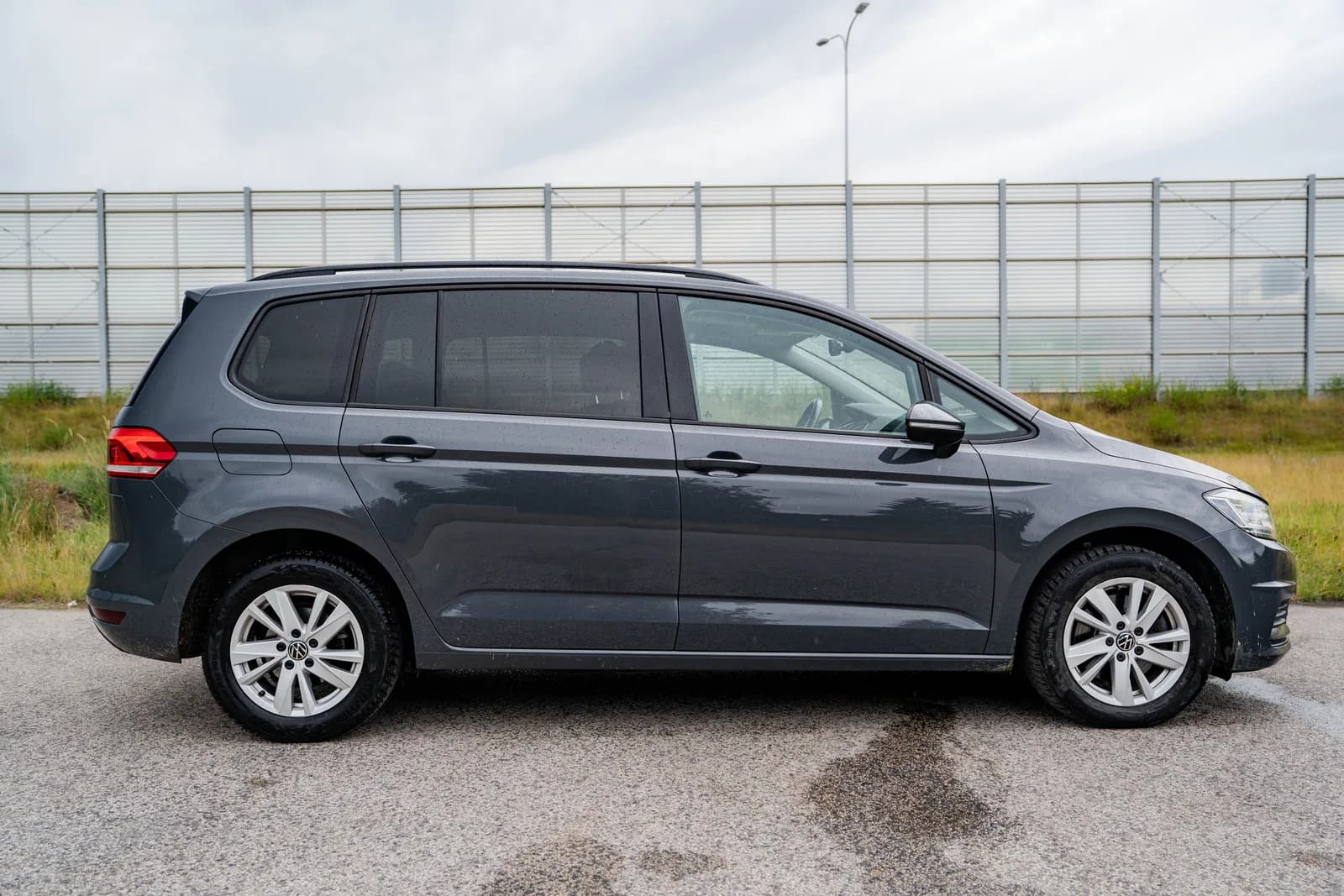 Volkswagen Touran zdjęcie 9
