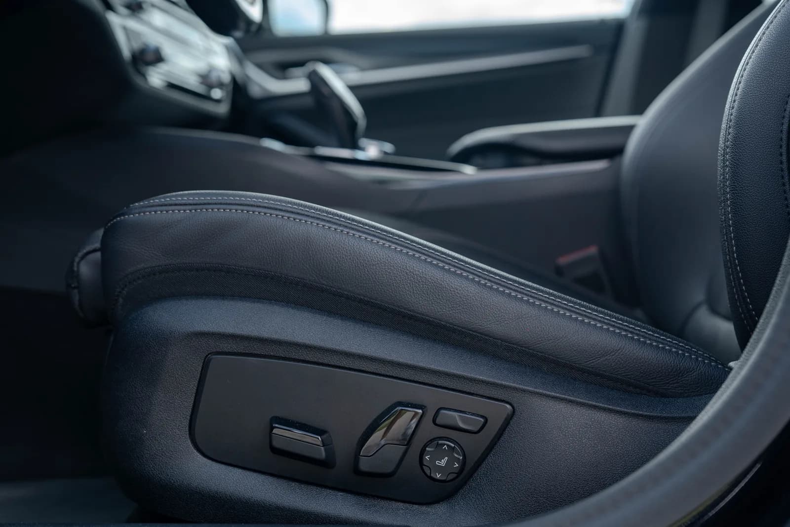 BMW Seria 5 zdjęcie 27