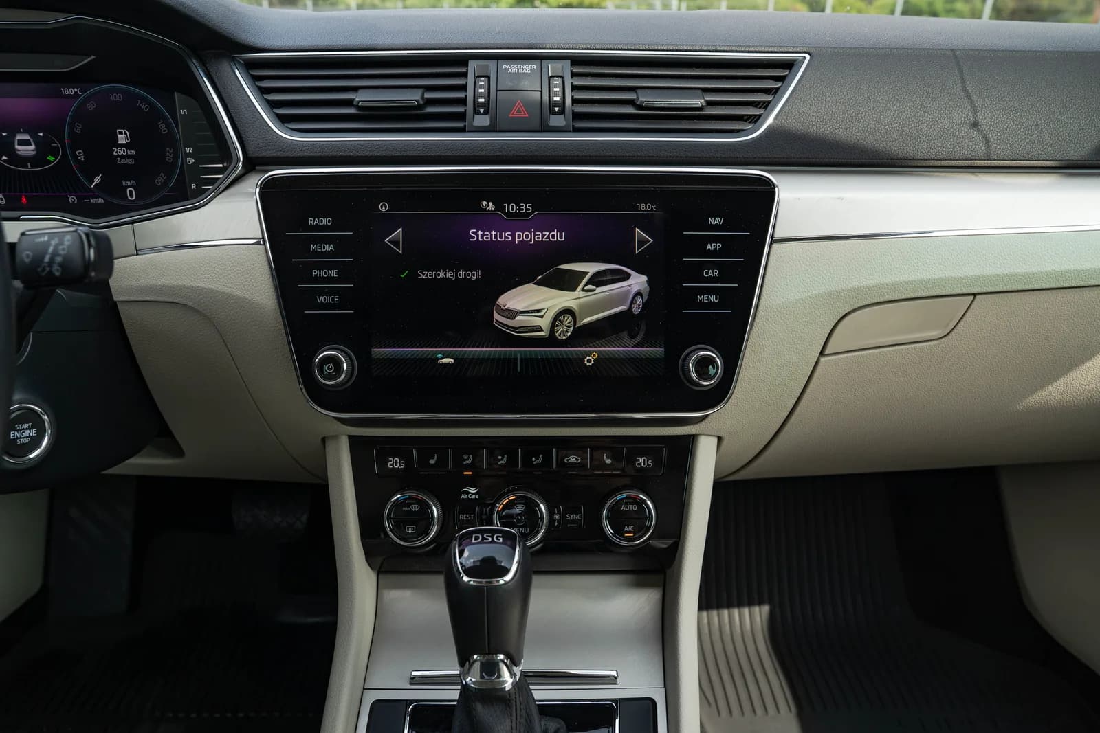 Skoda Superb zdjęcie 19