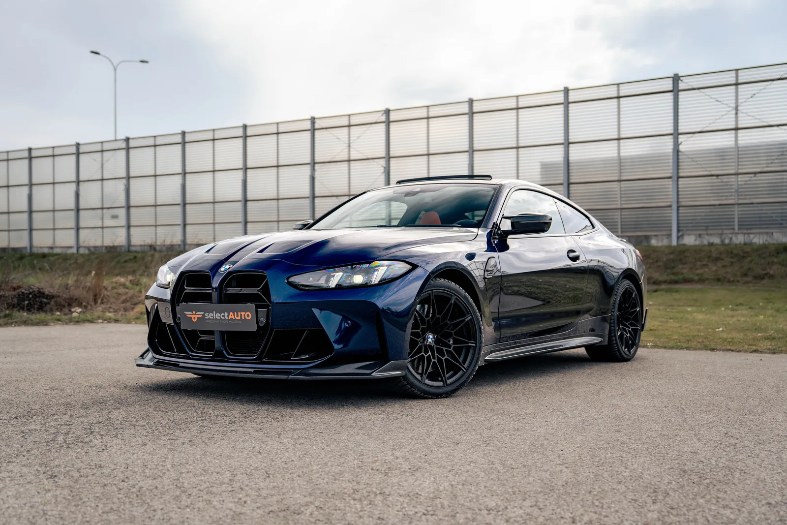 BMW M4 zdjęcie 1