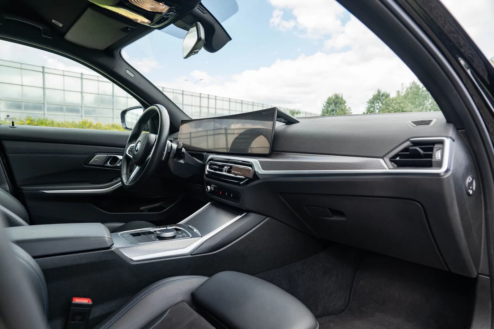 BMW Seria 3 zdjęcie 21