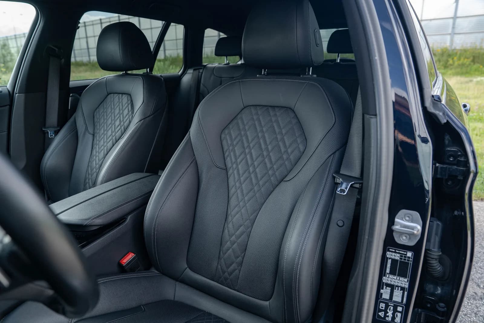 BMW Seria 5 zdjęcie 23