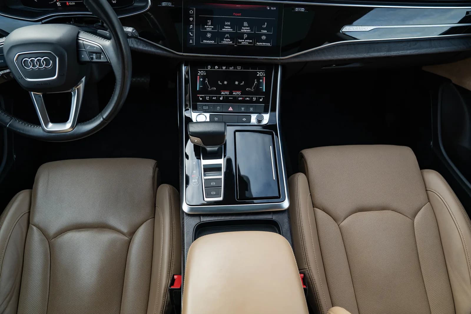 Audi Q8 zdjęcie 19