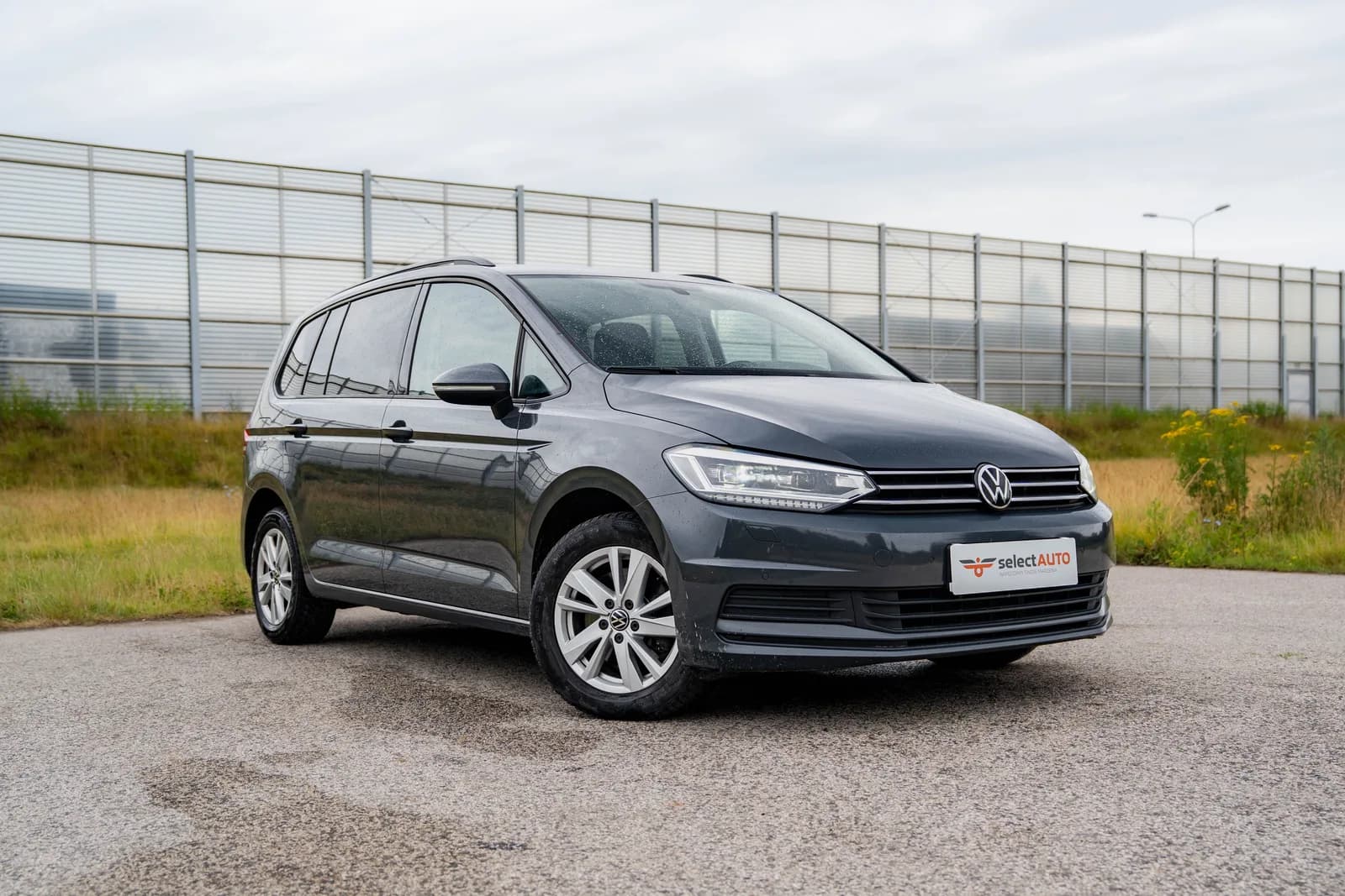 Volkswagen Touran zdjęcie 3