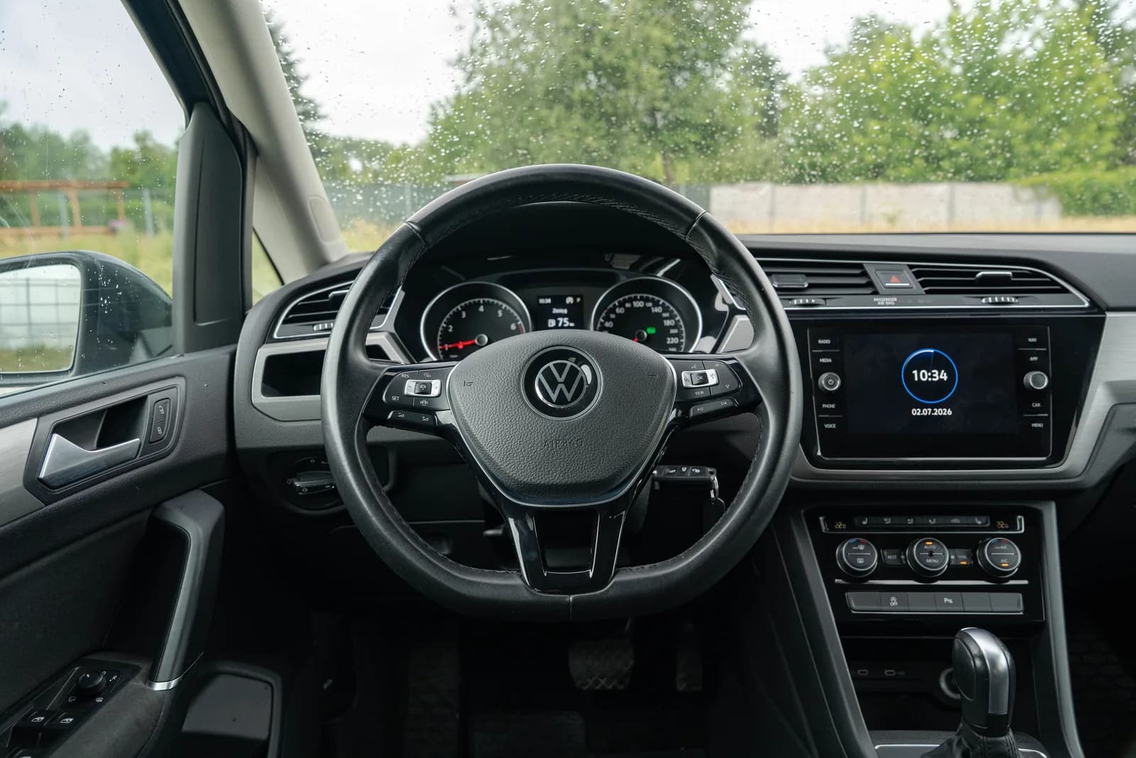 Volkswagen Touran zdjęcie 16