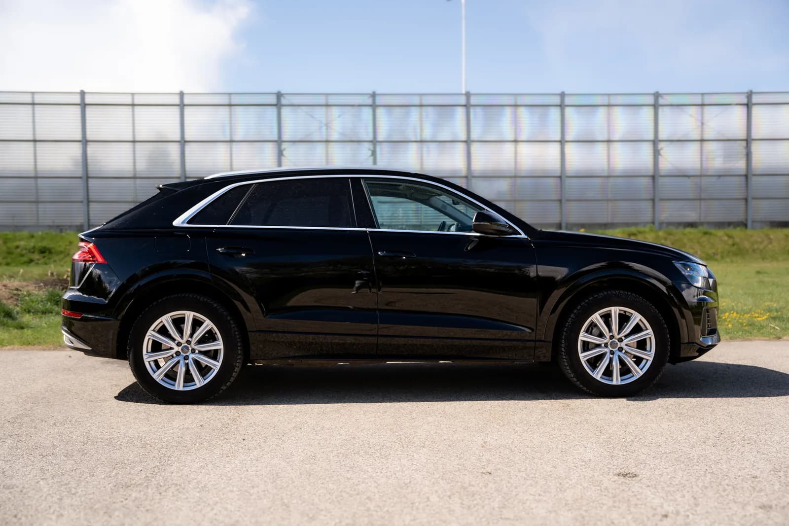Audi Q8 zdjęcie 9