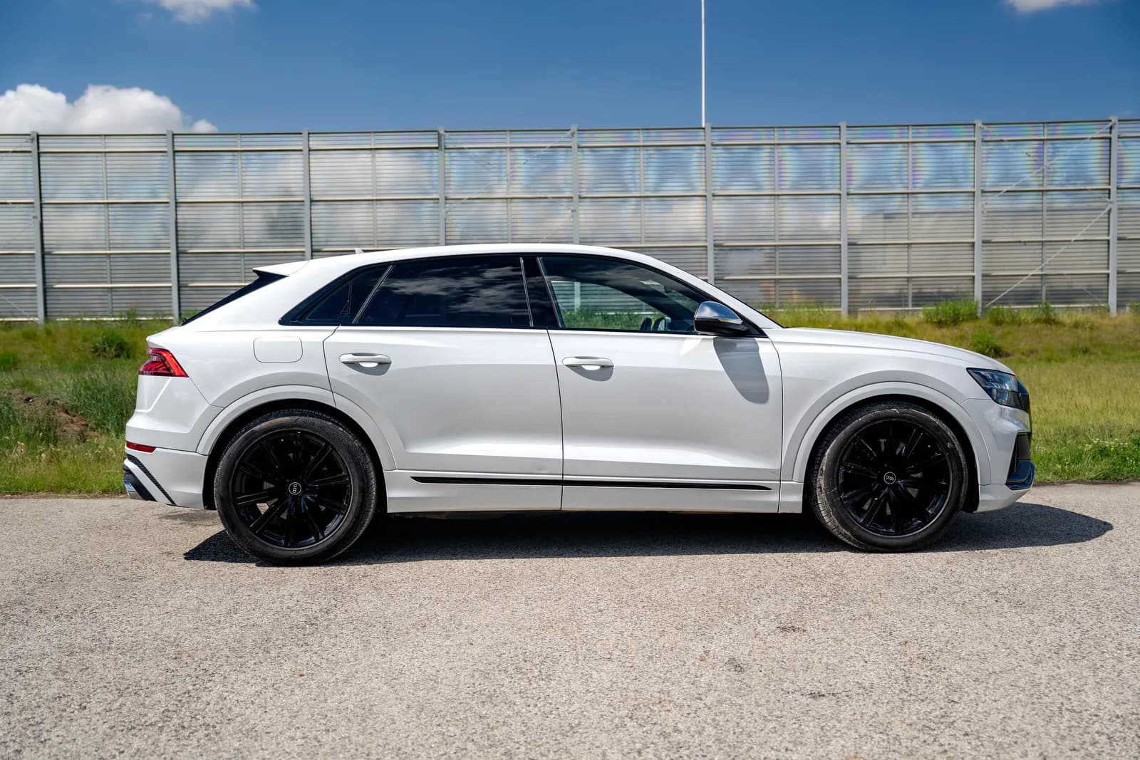 Audi SQ8 zdjęcie 9