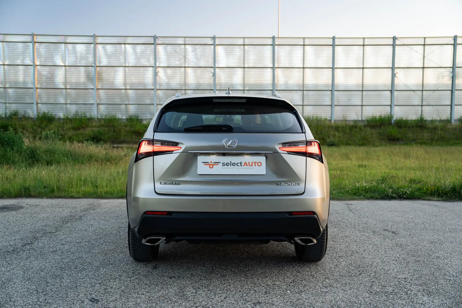 Lexus NX zdjęcie 5
