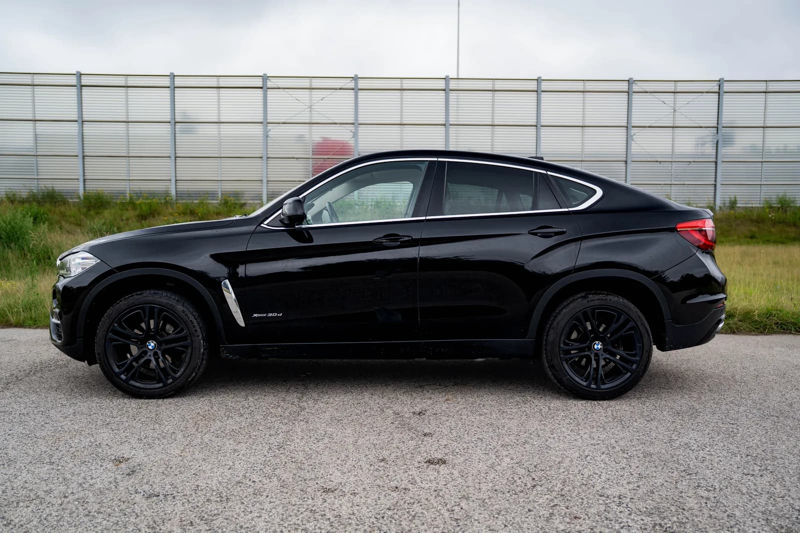 BMW X6 zdjęcie 10