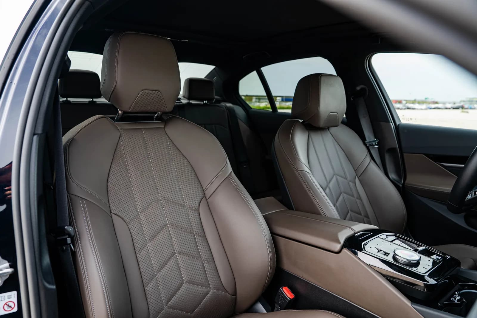 BMW Seria 5 zdjęcie 26