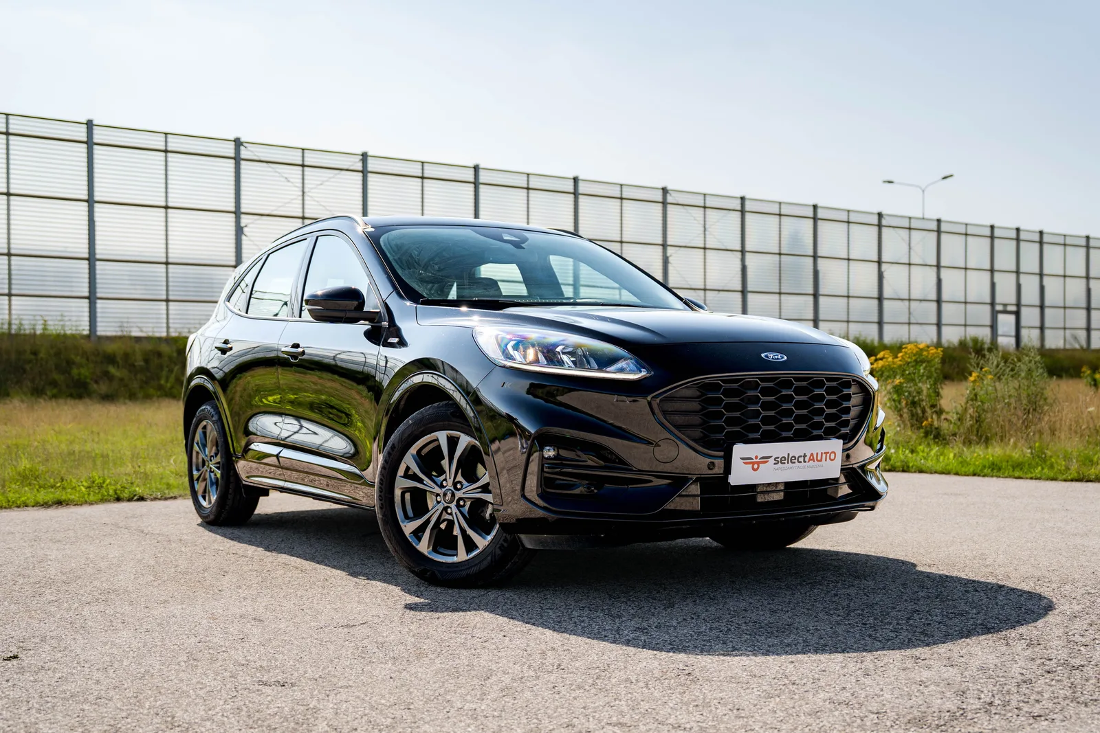 Ford Kuga (2022) — zdjęcie 3