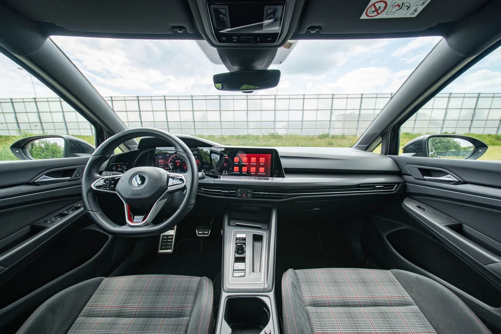 Volkswagen Golf zdjęcie 19