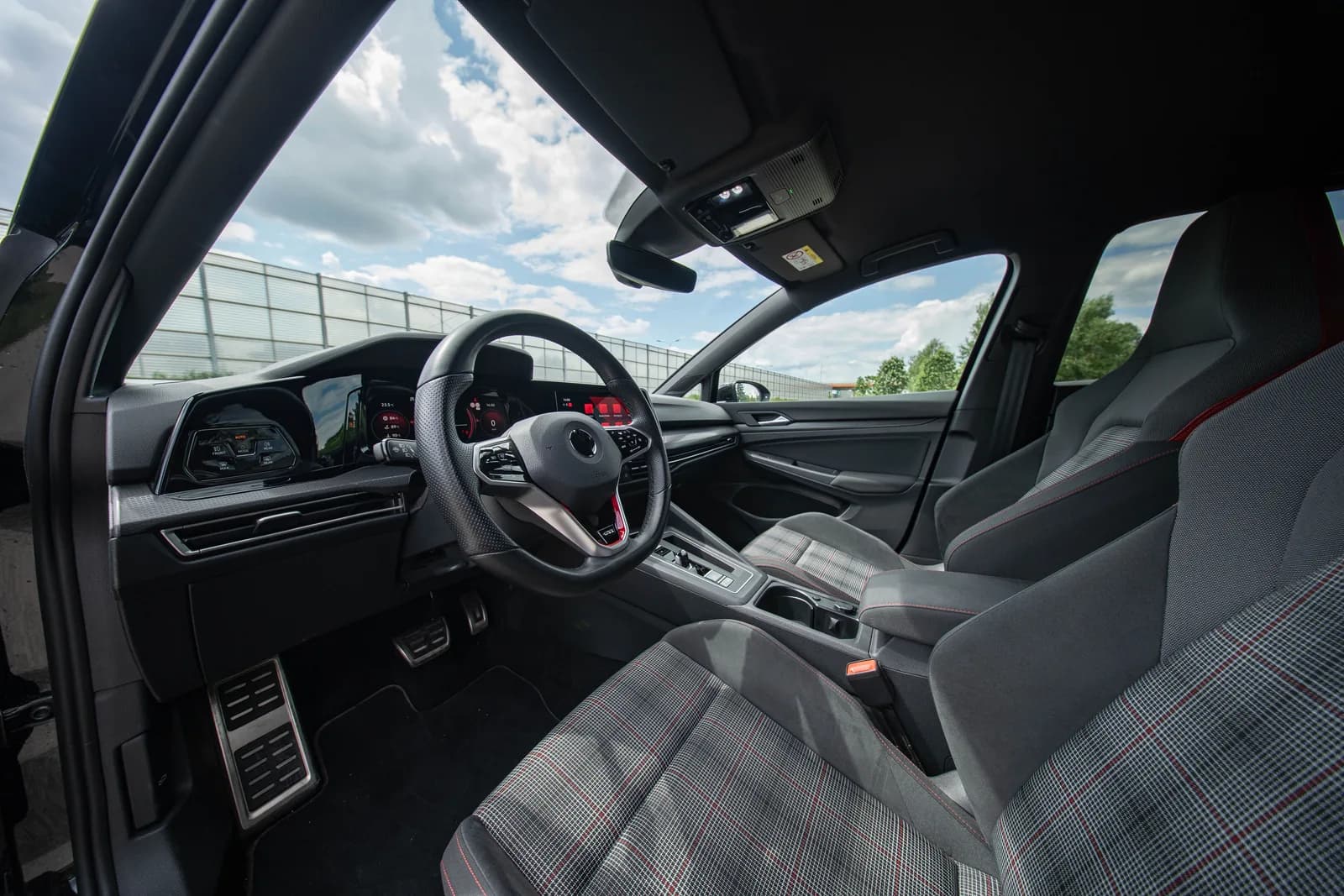 Volkswagen Golf zdjęcie 17