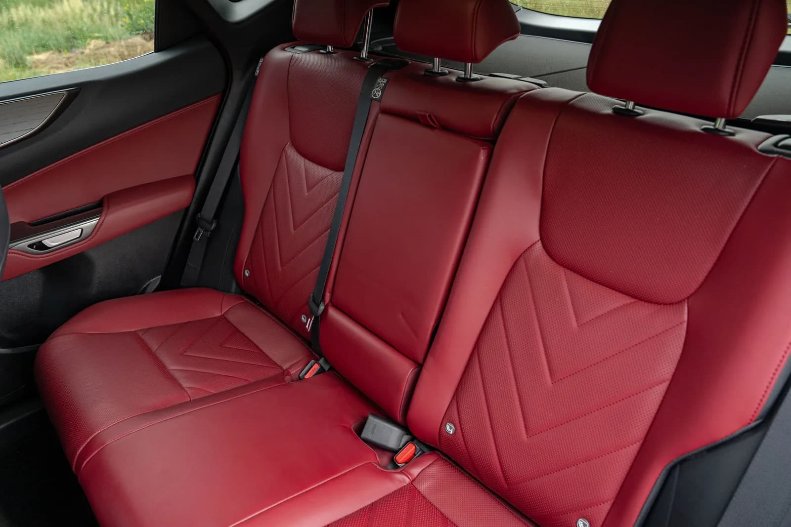 Lexus NX zdjęcie 28