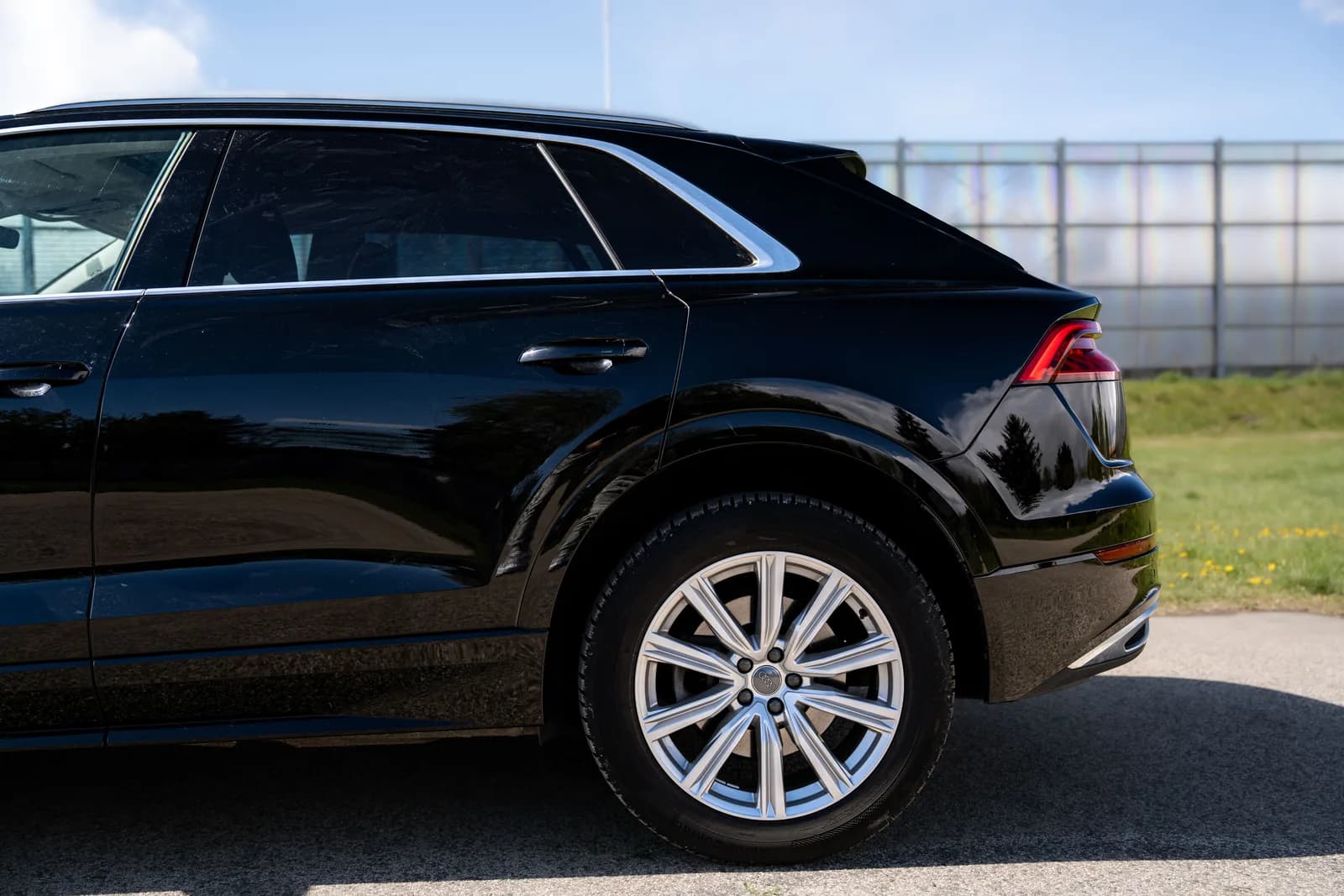 Audi Q8 zdjęcie 12