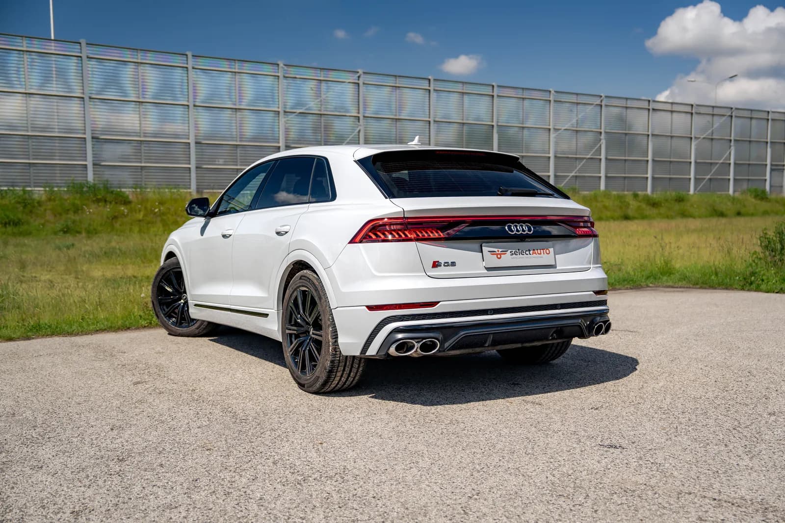 Audi SQ8 zdjęcie 4