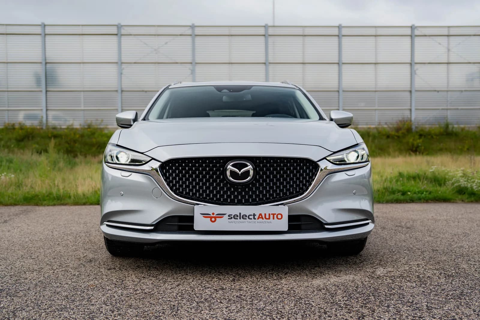 Mazda 6 zdjęcie 2