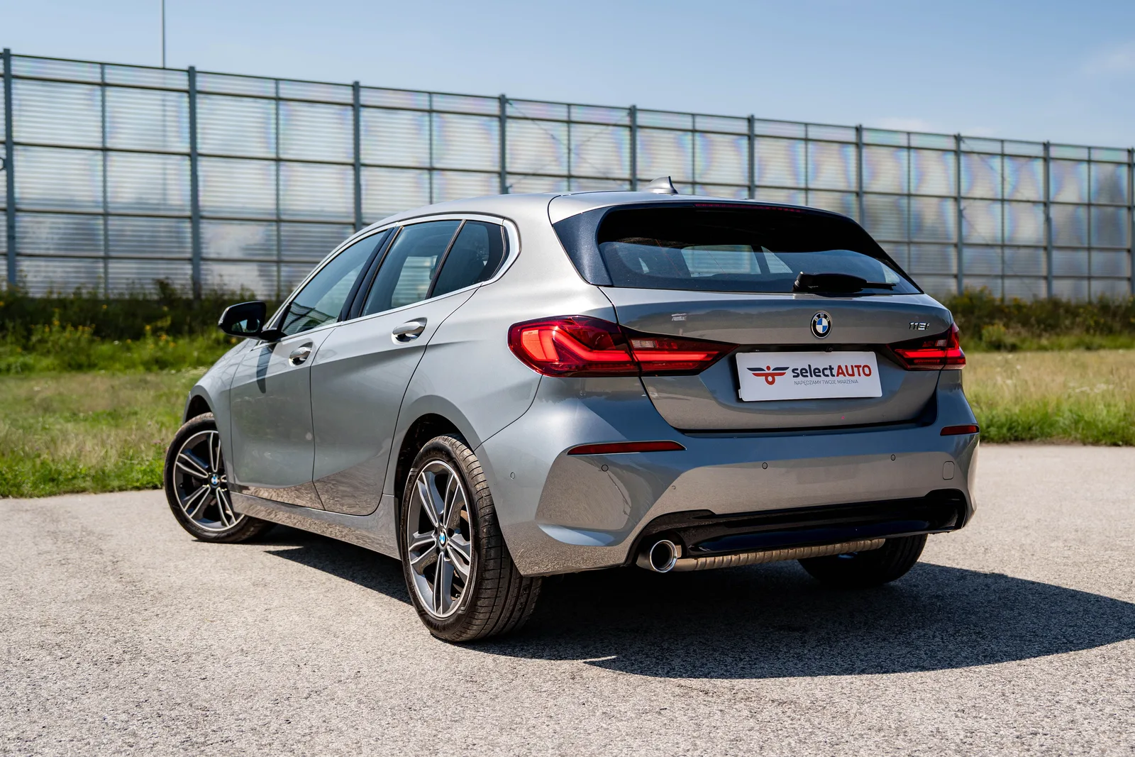 BMW Seria 1 (2022) — zdjęcie 4