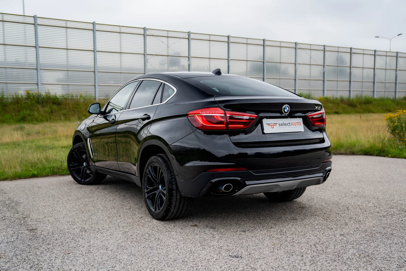 BMW X6 (2016) — zdjęcie 4