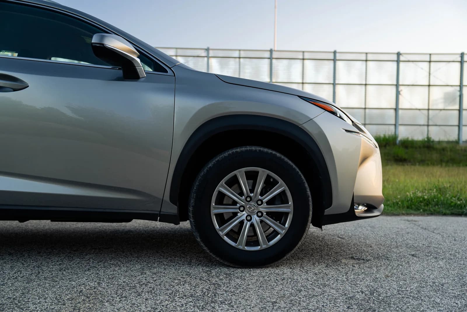 Lexus NX zdjęcie 8