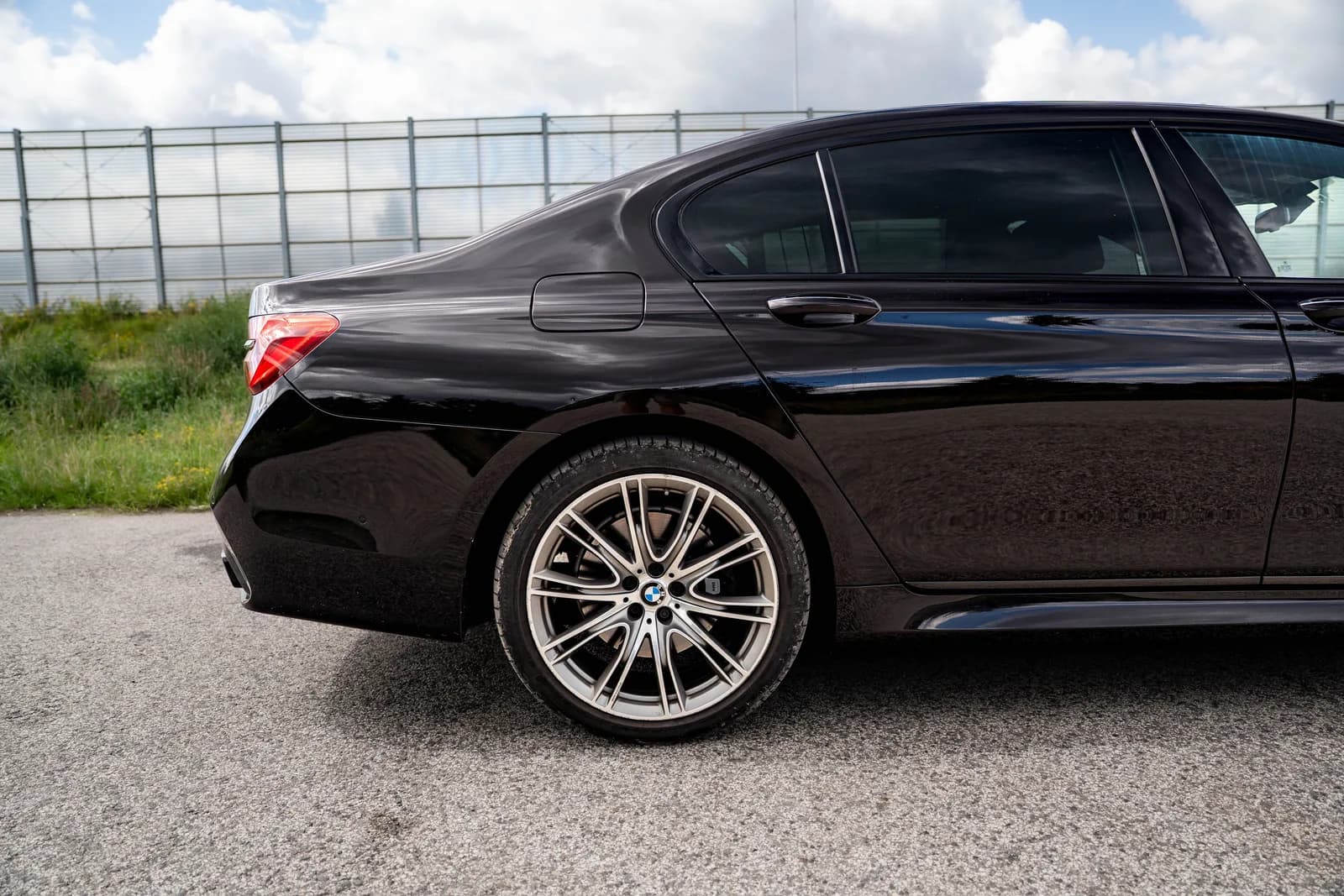 BMW Seria 7 zdjęcie 7