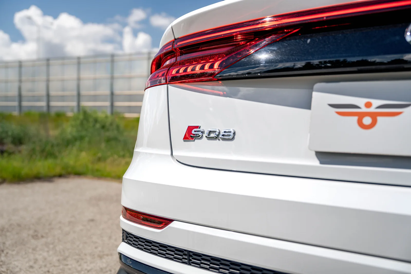 Audi SQ8 zdjęcie 13